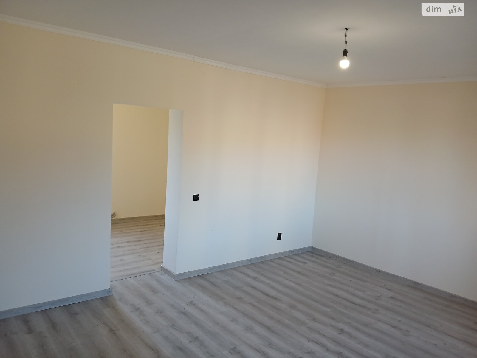 одноэтажный дом с отоплением, 105 кв. м, дерево и кирпич. Продажа в Надворной район Надворная фото 1