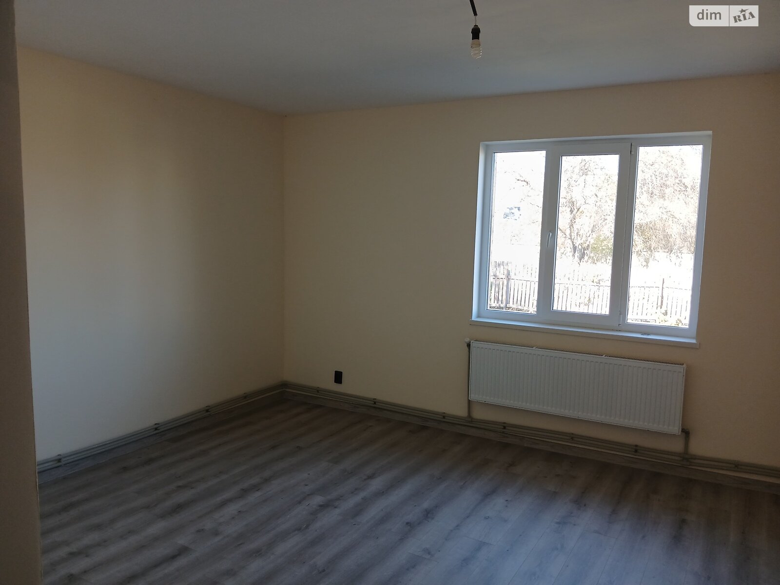 одноэтажный дом с отоплением, 105 кв. м, дерево и кирпич. Продажа в Надворной район Надворная фото 1