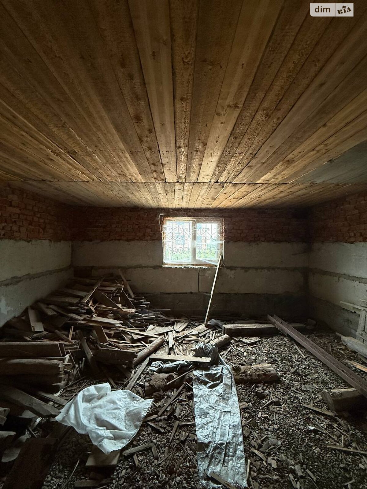 триповерховий будинок, 92.4 кв. м, цегла. Продаж у Стримбі фото 1 триповерховий будинок, 92.4 кв. м, цегла. Продаж у Стримбі фото 1