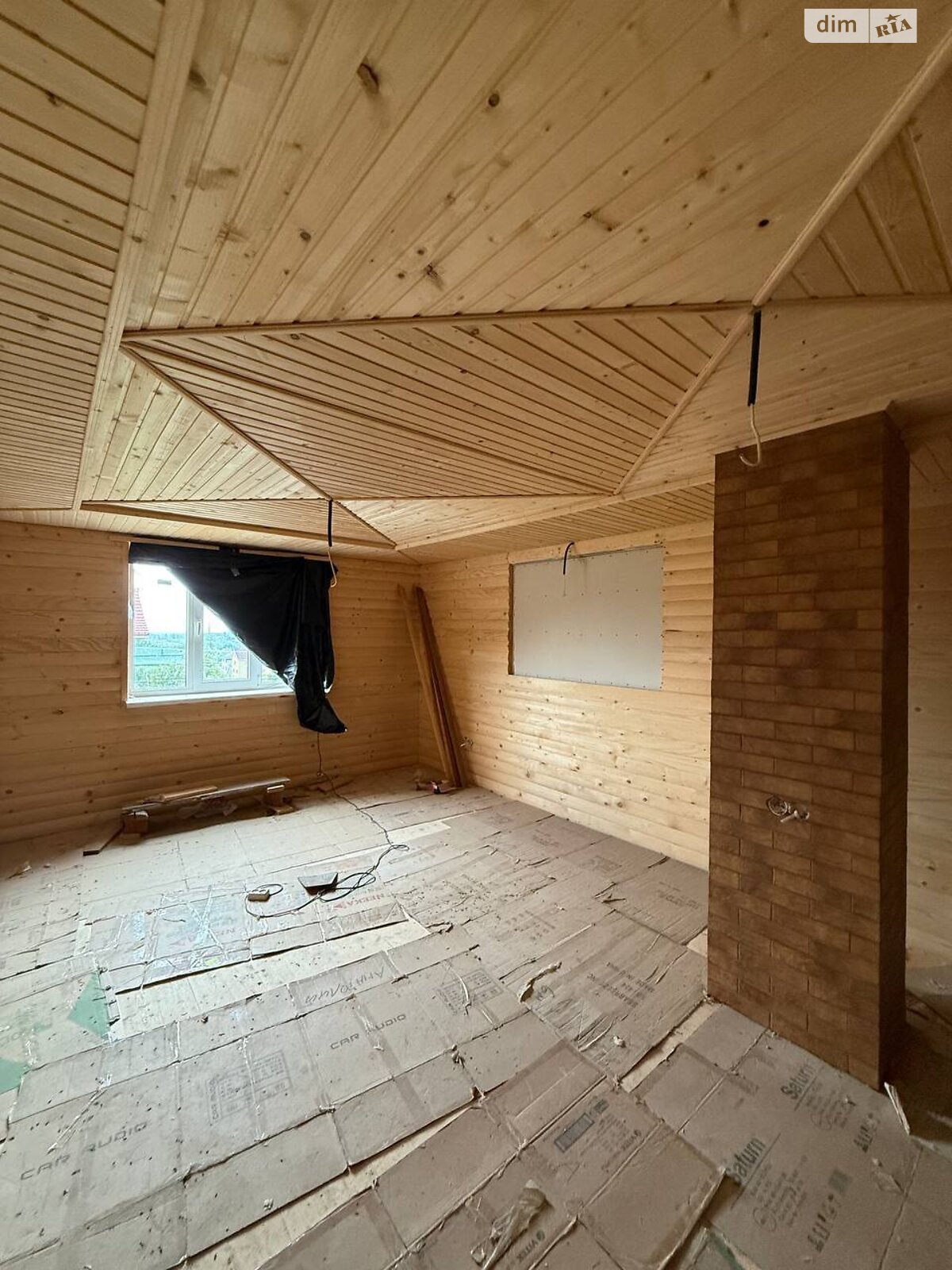 триповерховий будинок, 92.4 кв. м, цегла. Продаж у Стримбі фото 1 триповерховий будинок, 92.4 кв. м, цегла. Продаж у Стримбі фото 1