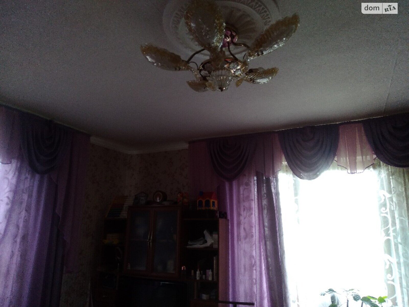 двоповерховий будинок з опаленням, 120 кв. м, цегла. Продаж у Назавизові фото 1 двоповерховий будинок з опаленням, 120 кв. м, цегла. Продаж у Назавизові фото 1