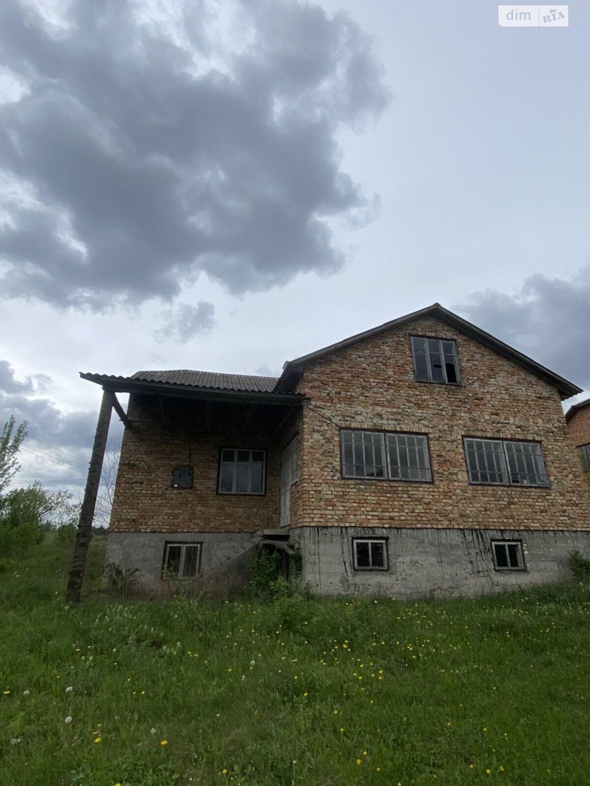 двухэтажный дом, 90 кв. м, кирпич. Продажа в Накваше фото 1 двухэтажный дом, 90 кв. м, кирпич. Продажа в Накваше фото 1