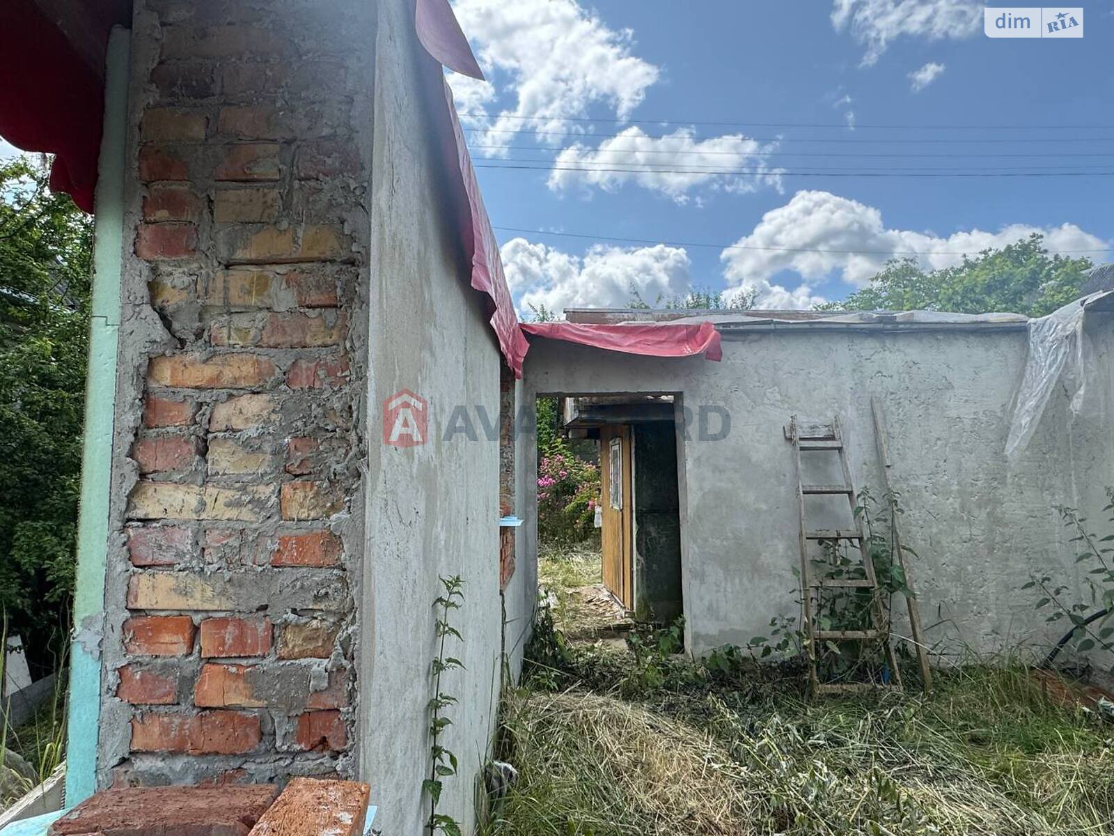 одноповерховий будинок, 60 кв. м, кирпич. Продаж у Наварії фото 1 одноповерховий будинок, 60 кв. м, кирпич. Продаж у Наварії фото 1
