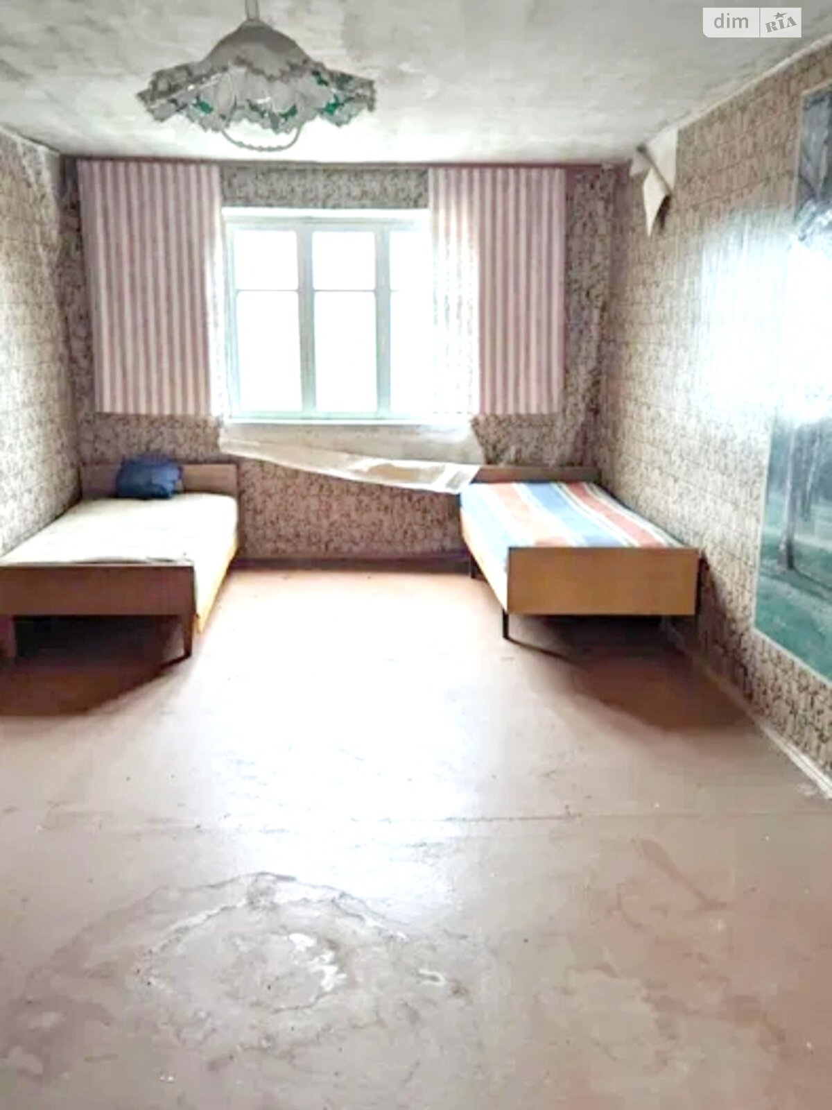 трехэтажный дом с балконом, 142 кв. м, кирпич. Продажа в Неграшах фото 1 трехэтажный дом с балконом, 142 кв. м, кирпич. Продажа в Неграшах фото 1