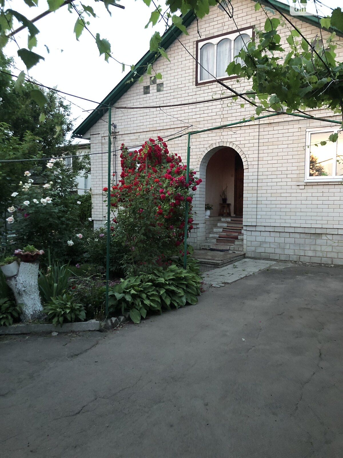 одноэтажный дом с гаражом, 130 кв. м, дерево и кирпич. Продажа в Нежине фото 1 одноэтажный дом с гаражом, 130 кв. м, дерево и кирпич. Продажа в Нежине фото 1