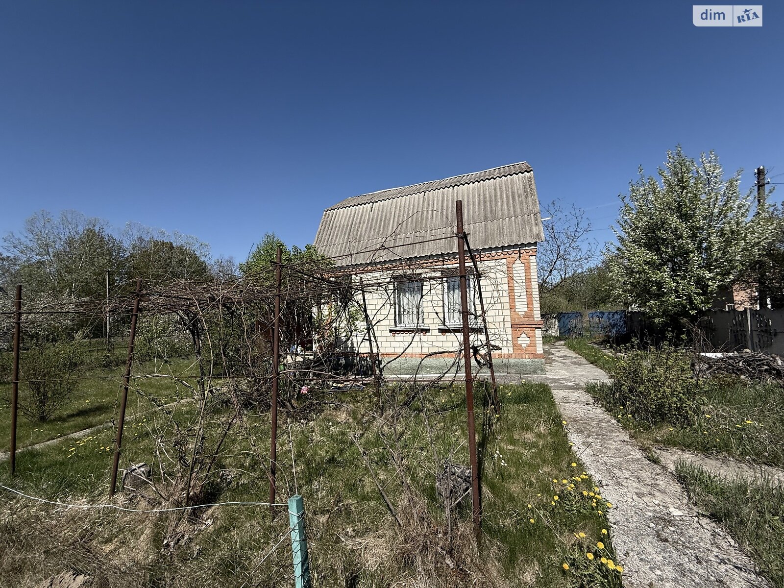 двухэтажный дом с ремонтом, 60 кв. м, кирпич. Продажа в Юзвине фото 1 двухэтажный дом с ремонтом, 60 кв. м, кирпич. Продажа в Юзвине фото 1