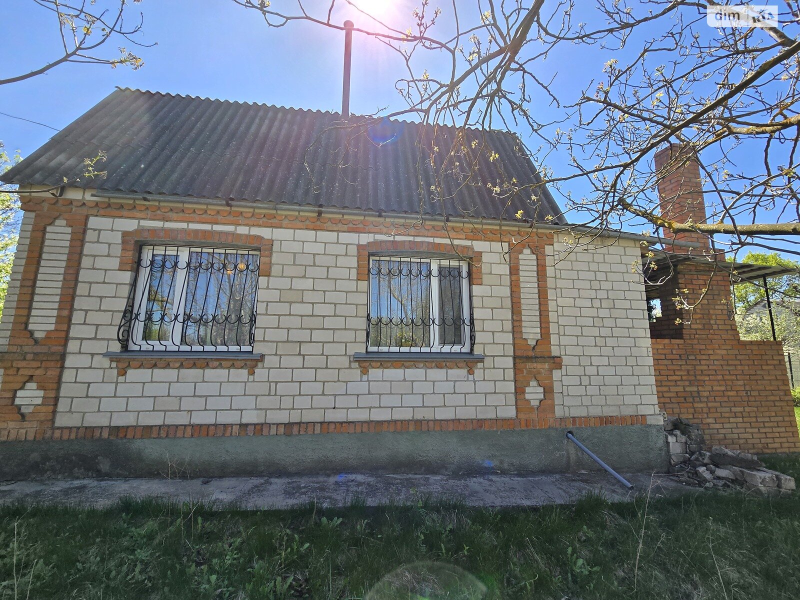 двухэтажный дом с верандой, 60 кв. м, кирпич. Продажа в Юзвине фото 1 двухэтажный дом с верандой, 60 кв. м, кирпич. Продажа в Юзвине фото 1