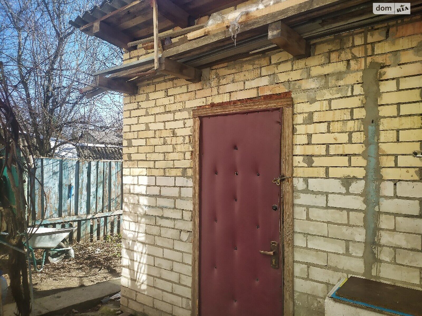 двухэтажный дом с балконом, 175 кв. м, кирпич. Продажа в Немишаево фото 1