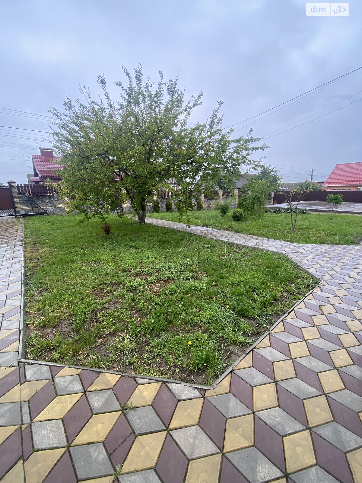 двухэтажный дом с гаражом, 282.5 кв. м, кирпич. Продажа в Немирове район Немиров фото 1 двухэтажный дом с гаражом, 282.5 кв. м, кирпич. Продажа в Немирове район Немиров фото 1