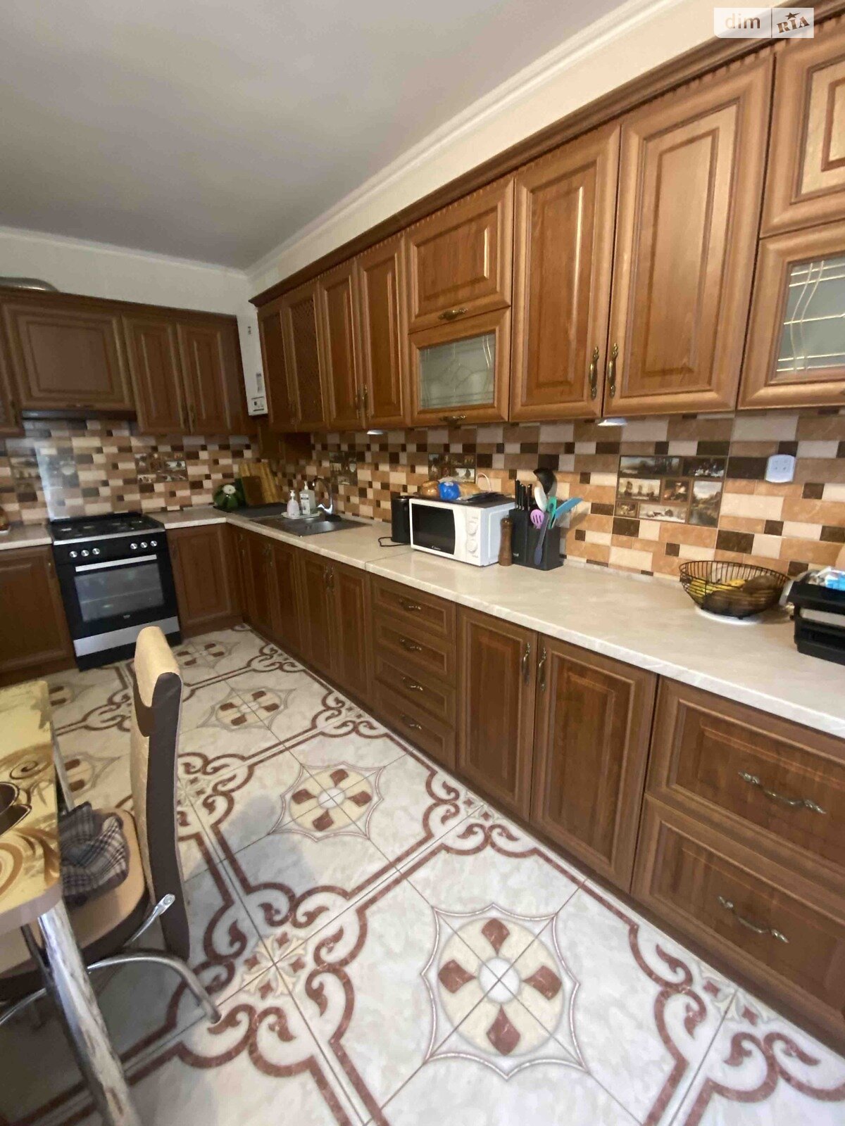 двухэтажный дом с гаражом, 282.5 кв. м, кирпич. Продажа в Немирове район Немиров фото 1 двухэтажный дом с гаражом, 282.5 кв. м, кирпич. Продажа в Немирове район Немиров фото 1