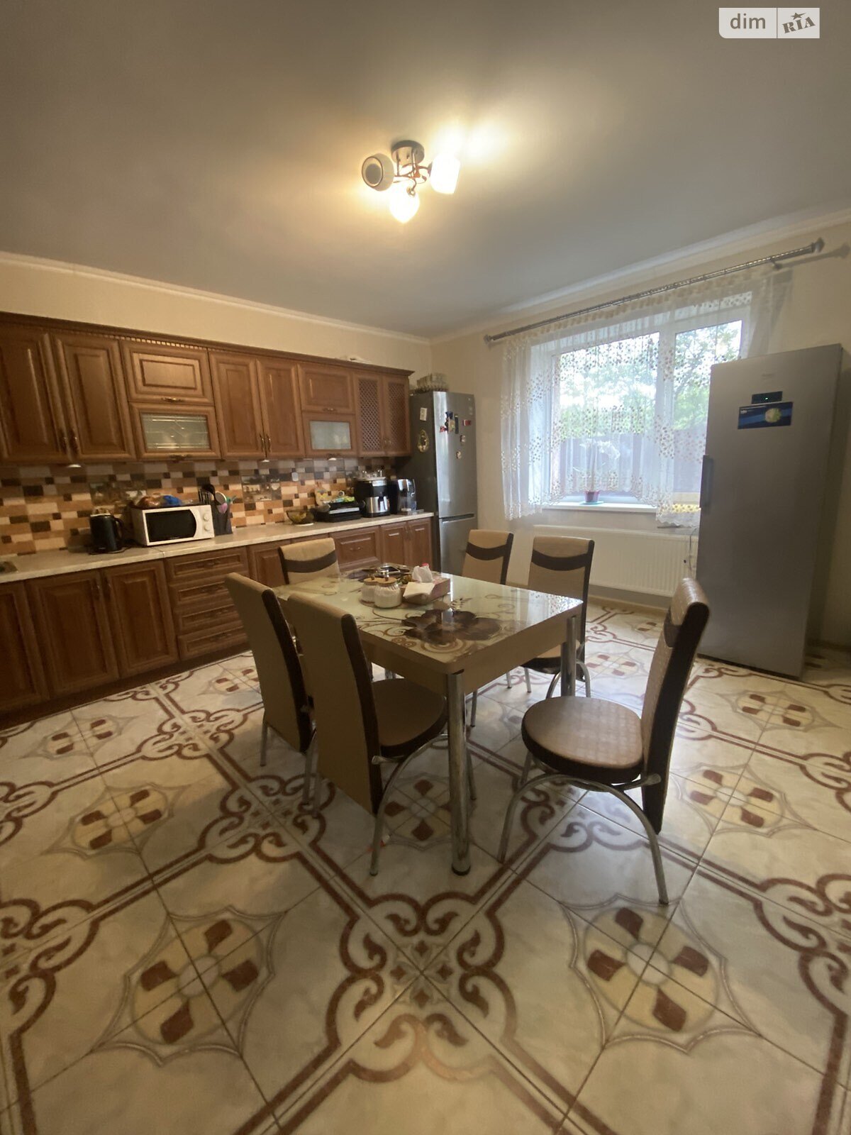 двухэтажный дом с гаражом, 282.5 кв. м, кирпич. Продажа в Немирове район Немиров фото 1 двухэтажный дом с гаражом, 282.5 кв. м, кирпич. Продажа в Немирове район Немиров фото 1