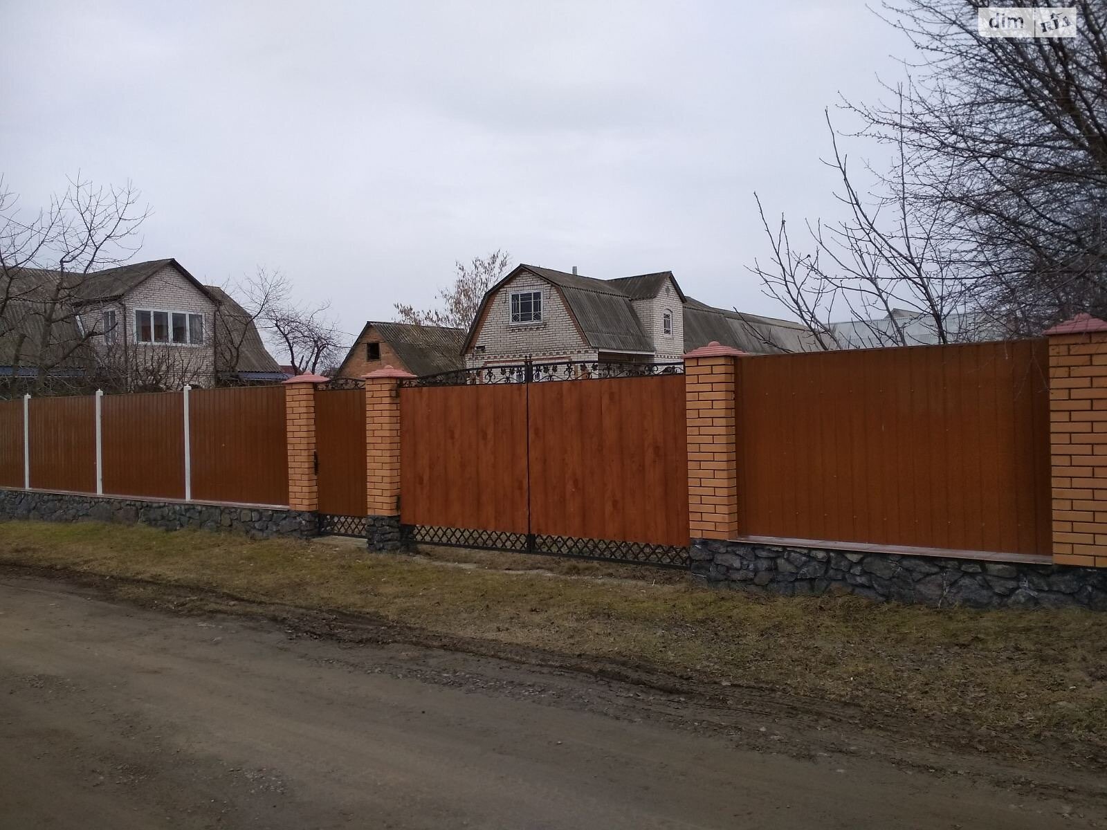 одноэтажный дом с гаражом, 48.5 кв. м, кирпич. Продажа в Немирове район Немиров фото 1 одноэтажный дом с гаражом, 48.5 кв. м, кирпич. Продажа в Немирове район Немиров фото 1