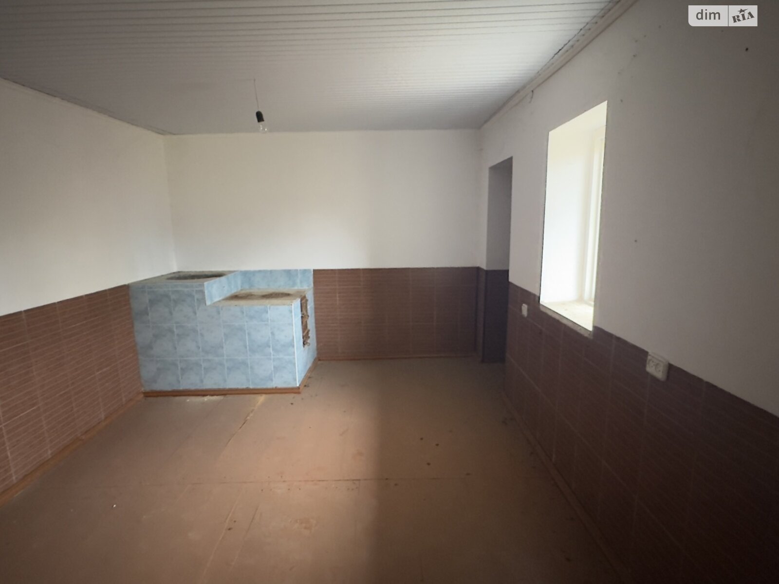 одноэтажный дом с гаражом, 48.5 кв. м, кирпич. Продажа в Немирове район Немиров фото 1 одноэтажный дом с гаражом, 48.5 кв. м, кирпич. Продажа в Немирове район Немиров фото 1