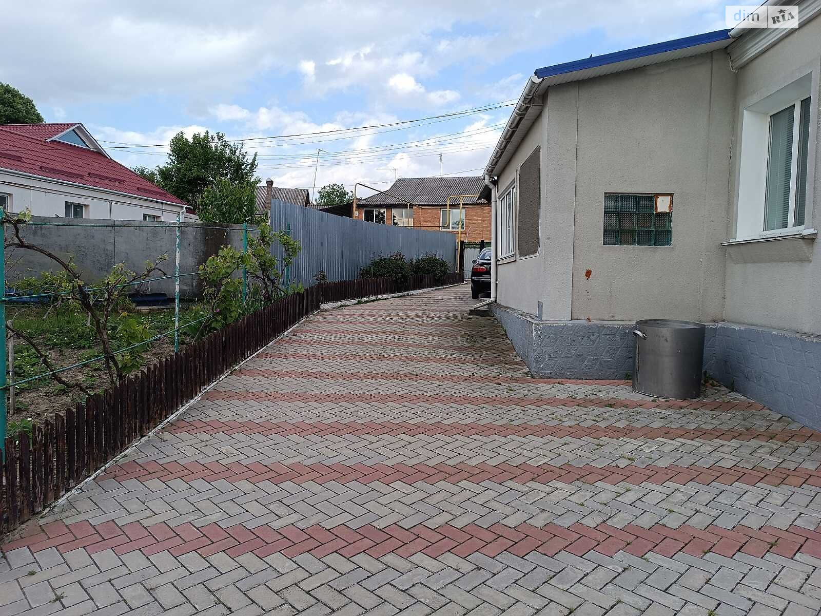 одноповерховий будинок з верандою, 71.3 кв. м, шлакоблок. Продаж в Немирові, район Немирів фото 1 одноповерховий будинок з верандою, 71.3 кв. м, шлакоблок. Продаж в Немирові, район Немирів фото 1