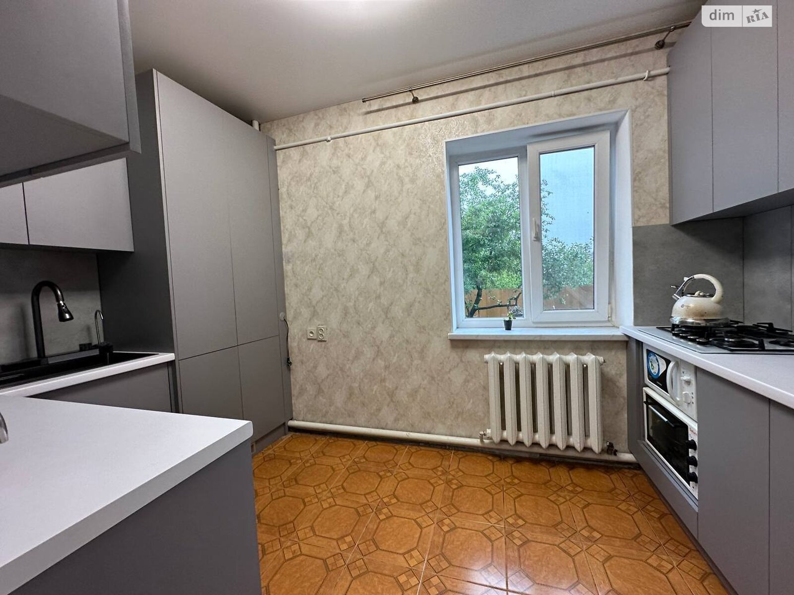 трехэтажный дом с гаражом, 146.8 кв. м, кирпич. Продажа в Нерубайском фото 1 трехэтажный дом с гаражом, 146.8 кв. м, кирпич. Продажа в Нерубайском фото 1