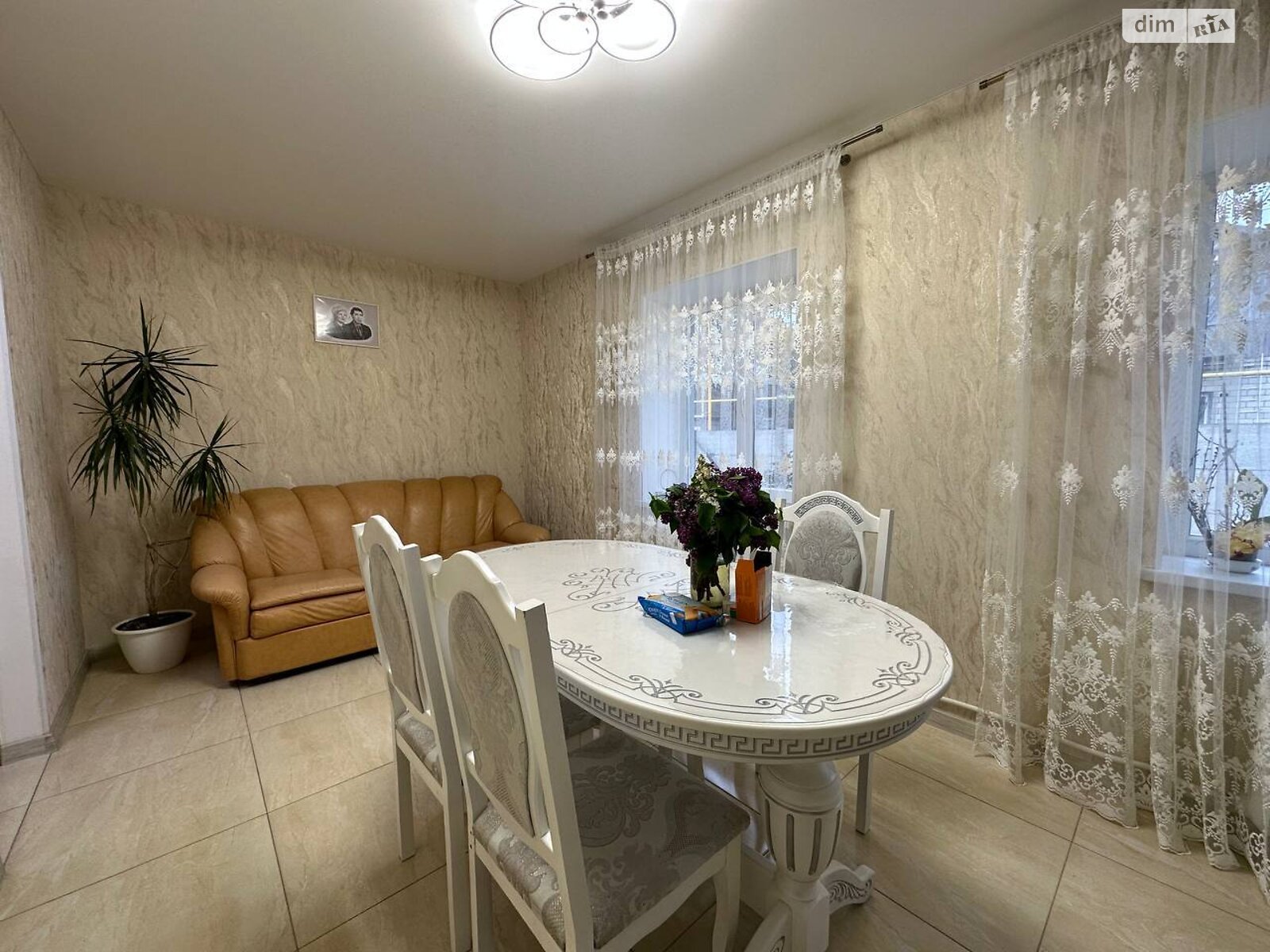 трехэтажный дом с гаражом, 146.8 кв. м, кирпич. Продажа в Нерубайском фото 1 трехэтажный дом с гаражом, 146.8 кв. м, кирпич. Продажа в Нерубайском фото 1