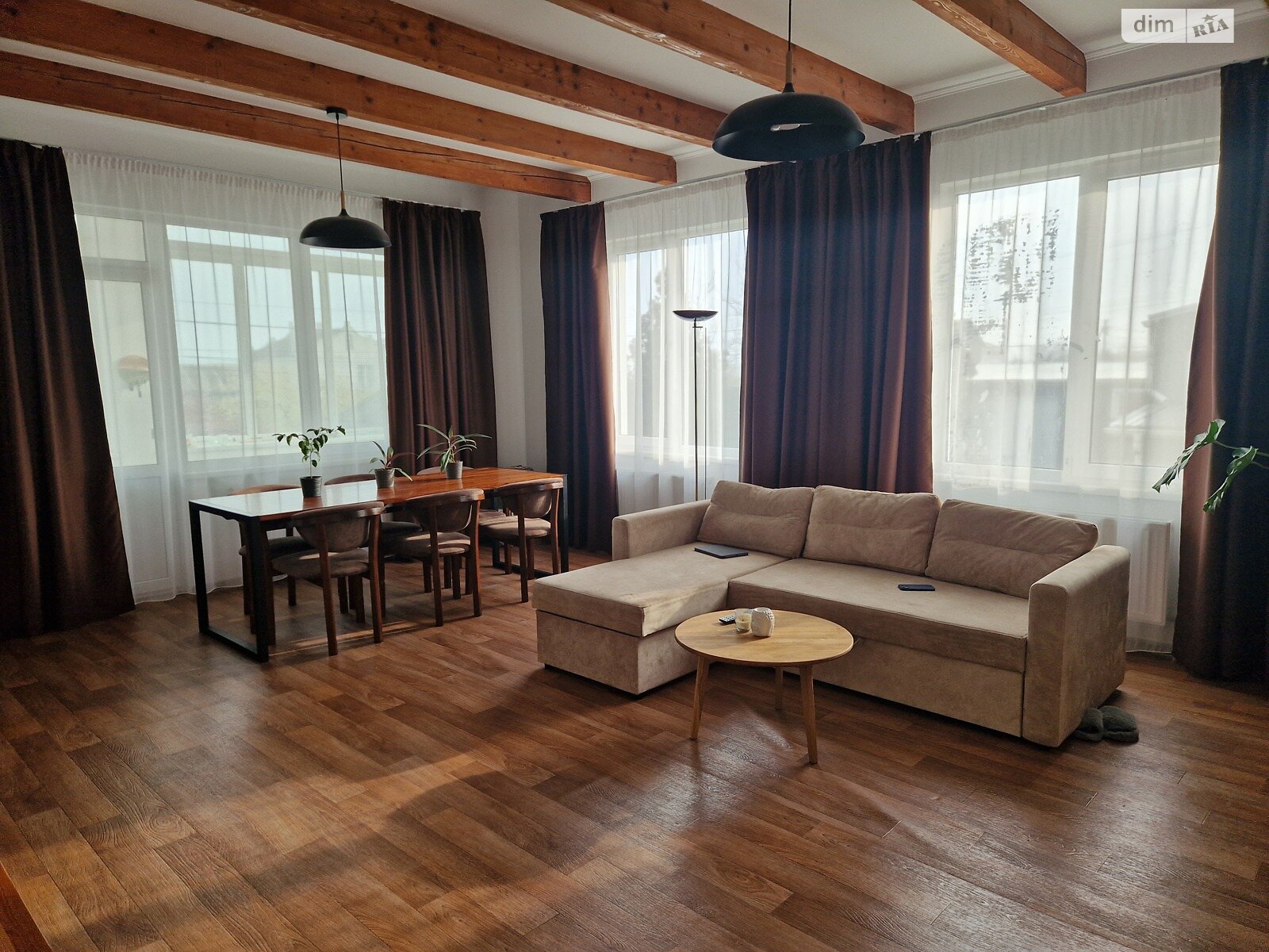 триповерховий будинок з верандою, 264 кв. м, сендвич-панели. Продаж у Нерубайське фото 1