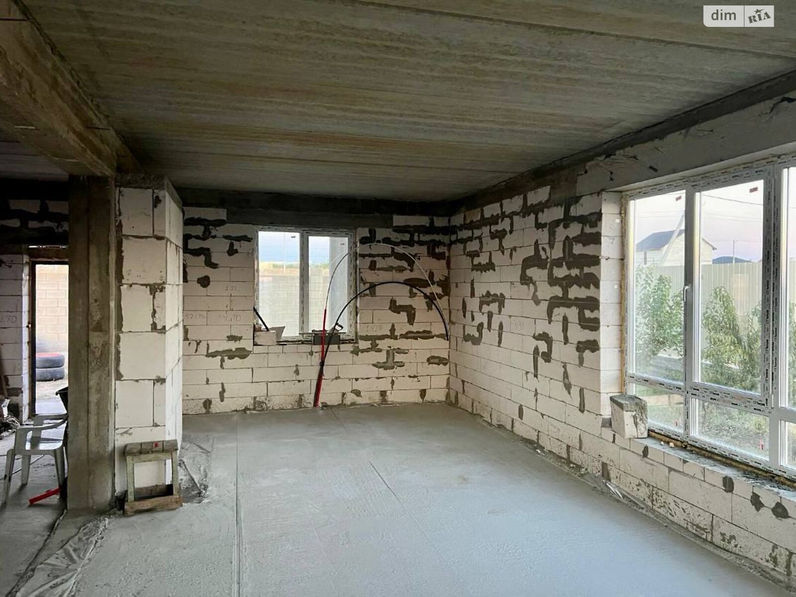 двухэтажный дом с балконом, 110 кв. м, кирпич. Продажа в Нерубайском фото 1