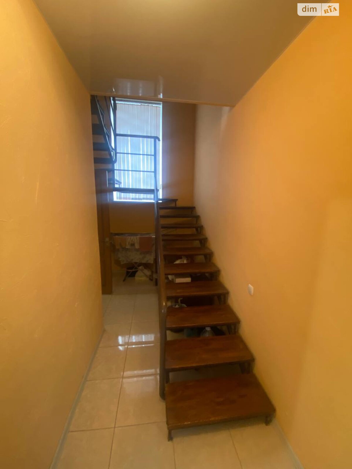 двухэтажный дом с балконом, 110 кв. м, кирпич. Продажа в Нерубайском фото 1