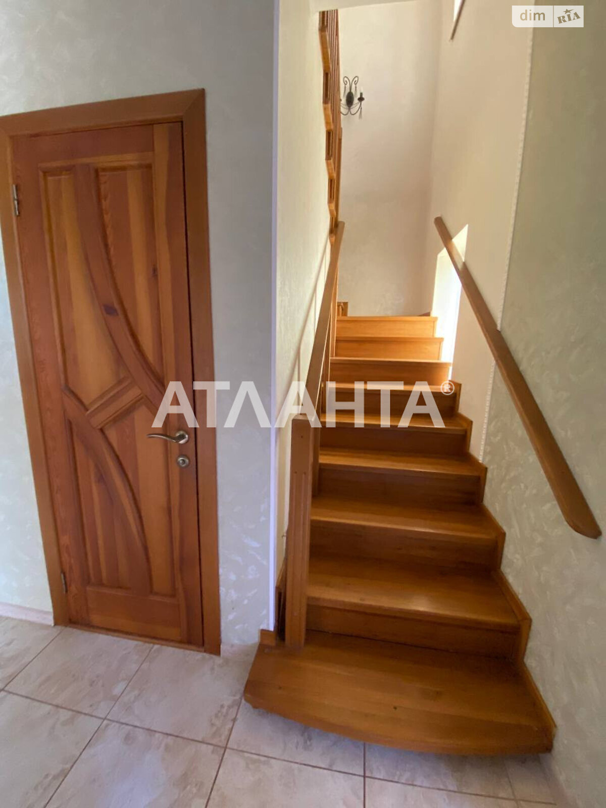 двухэтажный дом беседка, 151.3 кв. м, ракушечник (ракушняк). Продажа в Нерубайском фото 1 двухэтажный дом беседка, 151.3 кв. м, ракушечник (ракушняк). Продажа в Нерубайском фото 1