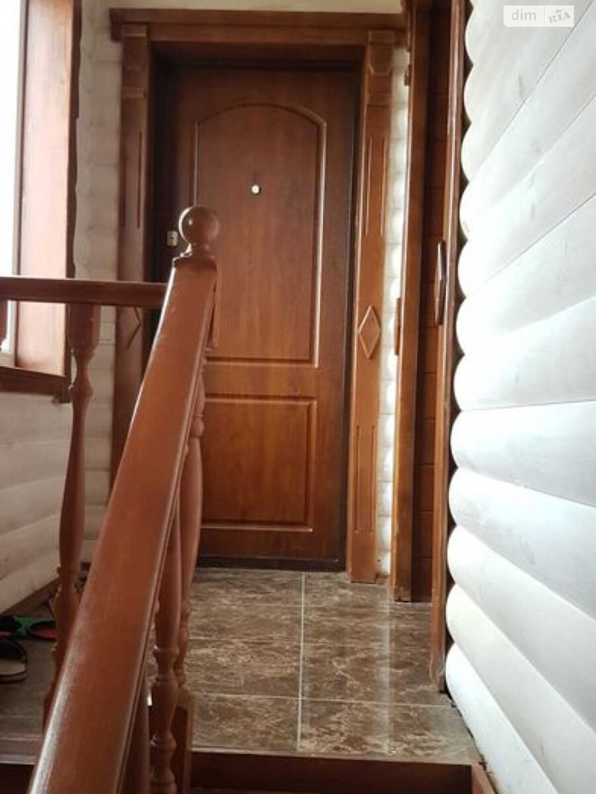 трехэтажный дом, 180 кв. м, дерево и кирпич. Продажа в Нерубайском фото 1 трехэтажный дом, 180 кв. м, дерево и кирпич. Продажа в Нерубайском фото 1