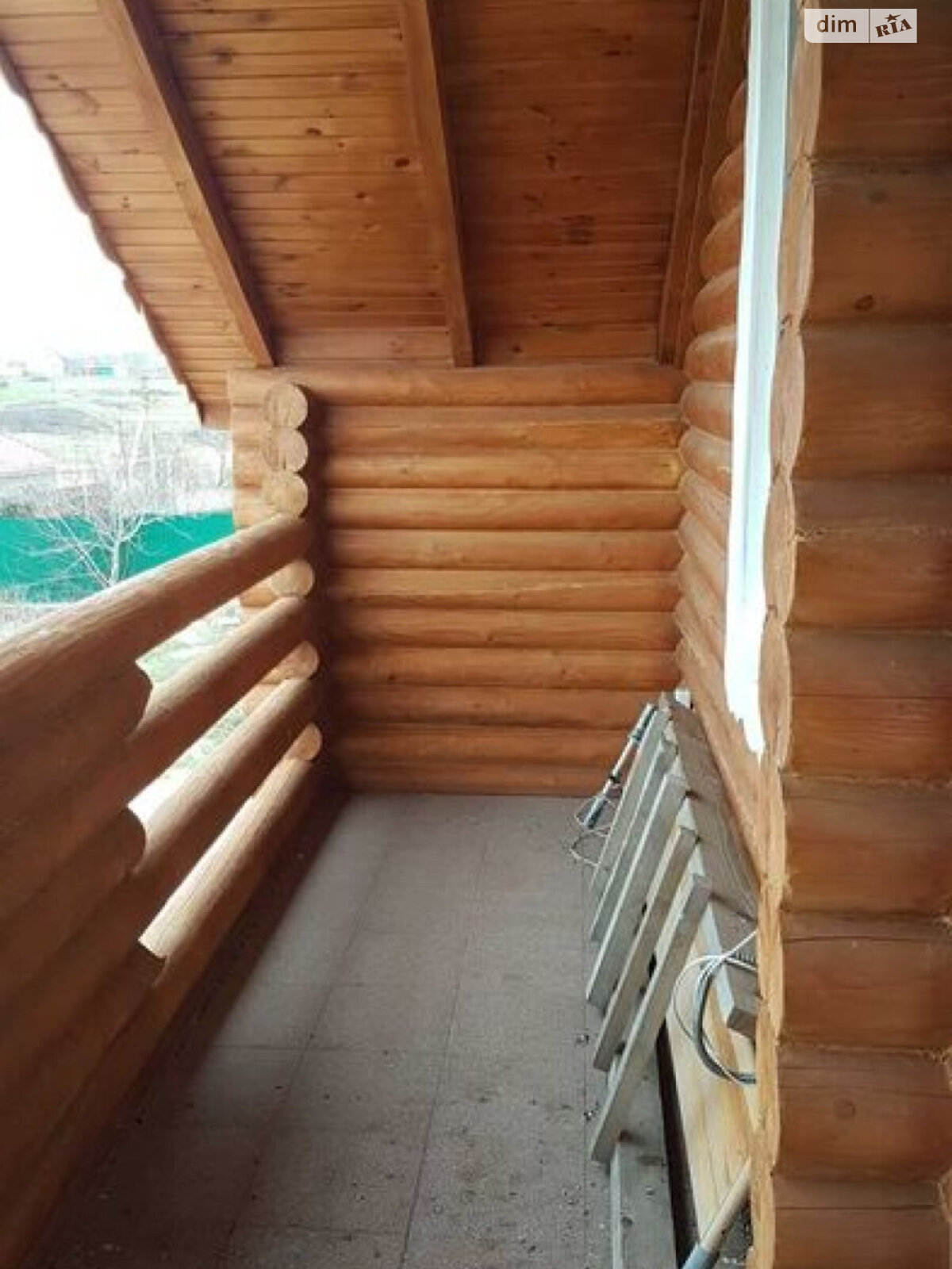 трехэтажный дом, 180 кв. м, дерево и кирпич. Продажа в Нерубайском фото 1 трехэтажный дом, 180 кв. м, дерево и кирпич. Продажа в Нерубайском фото 1