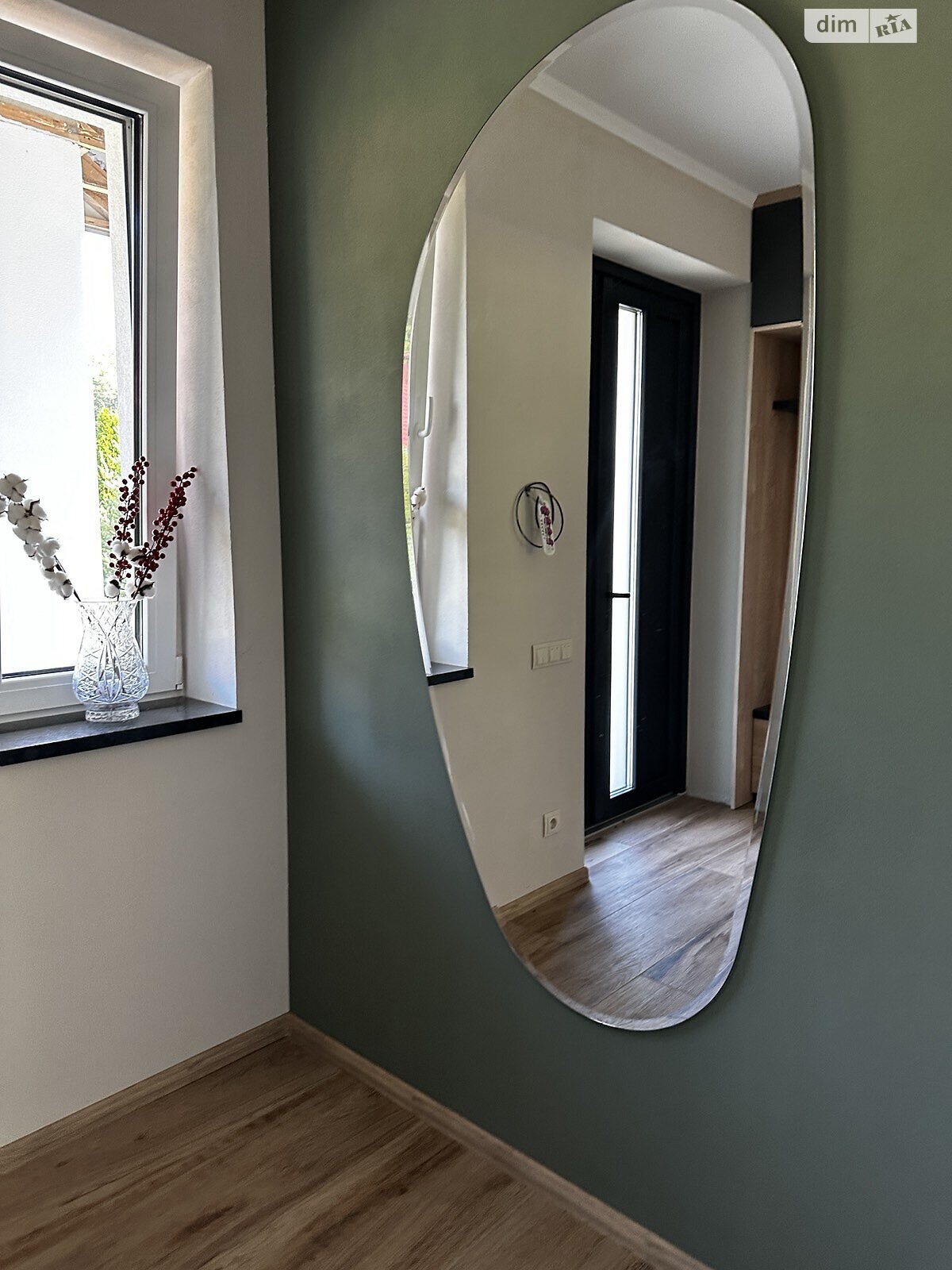 одноповерховий будинок з гаражем, 205 кв. м, цегла. Продаж у Нижньому Солотвині фото 1 одноповерховий будинок з гаражем, 205 кв. м, цегла. Продаж у Нижньому Солотвині фото 1