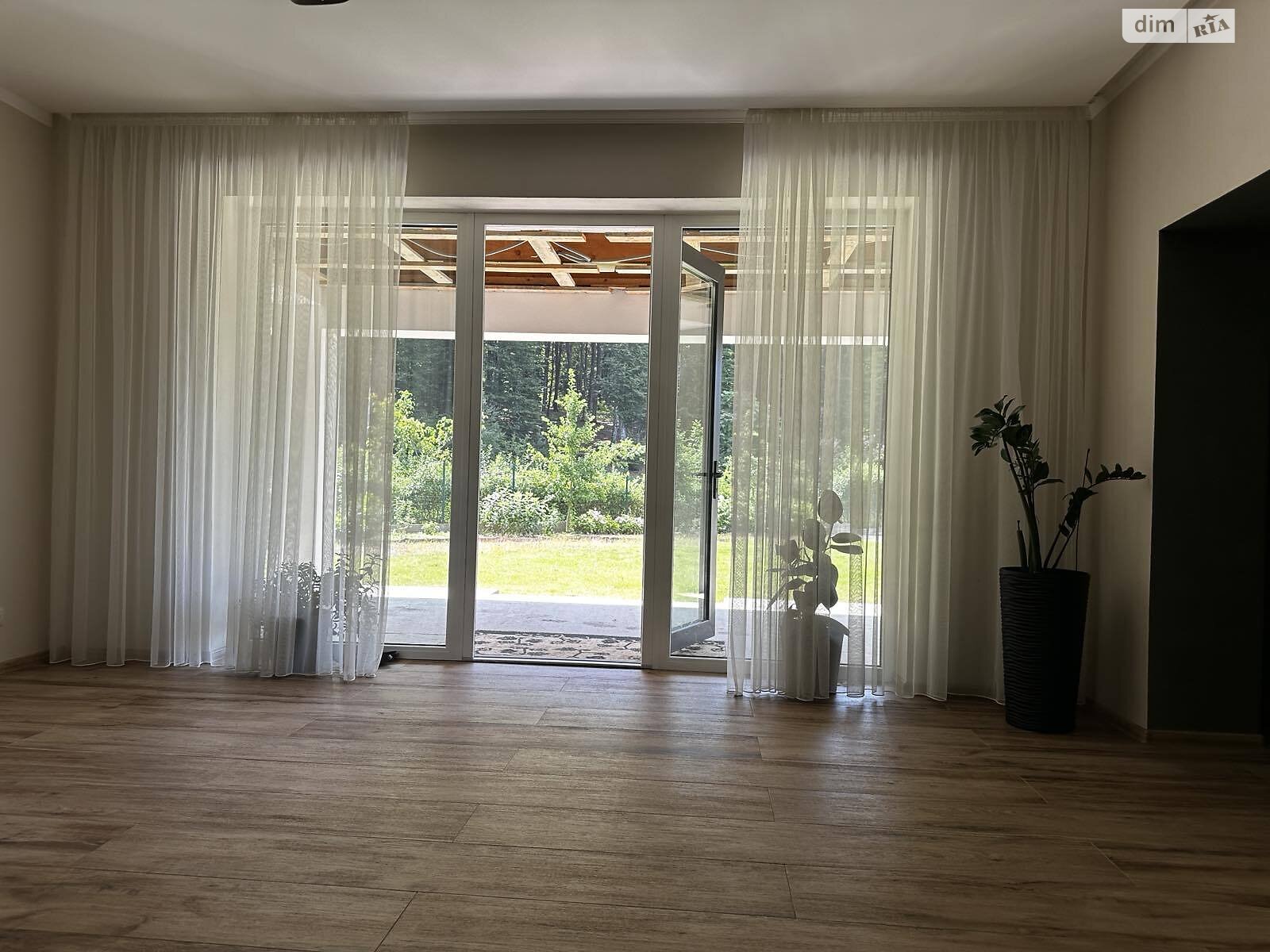 одноповерховий будинок з гаражем, 205 кв. м, цегла. Продаж у Нижньому Солотвині фото 1 одноповерховий будинок з гаражем, 205 кв. м, цегла. Продаж у Нижньому Солотвині фото 1