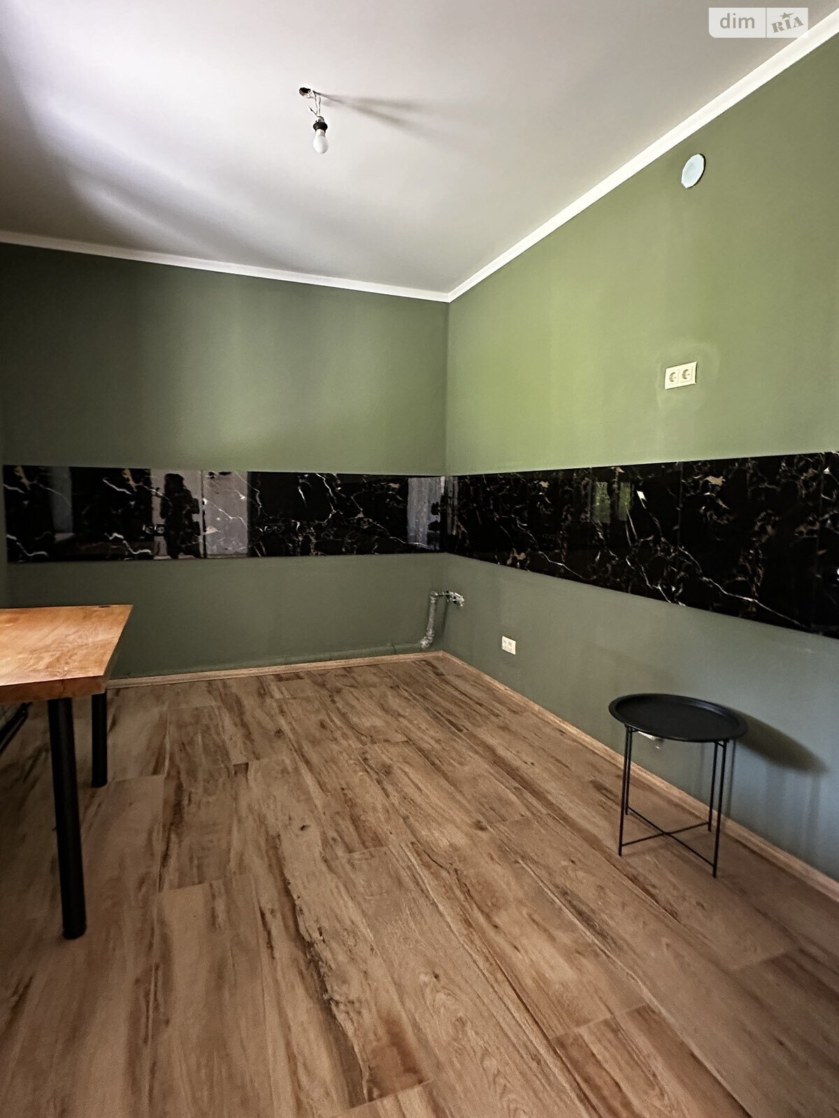 одноповерховий будинок з гаражем, 205 кв. м, цегла. Продаж у Нижньому Солотвині фото 1 одноповерховий будинок з гаражем, 205 кв. м, цегла. Продаж у Нижньому Солотвині фото 1