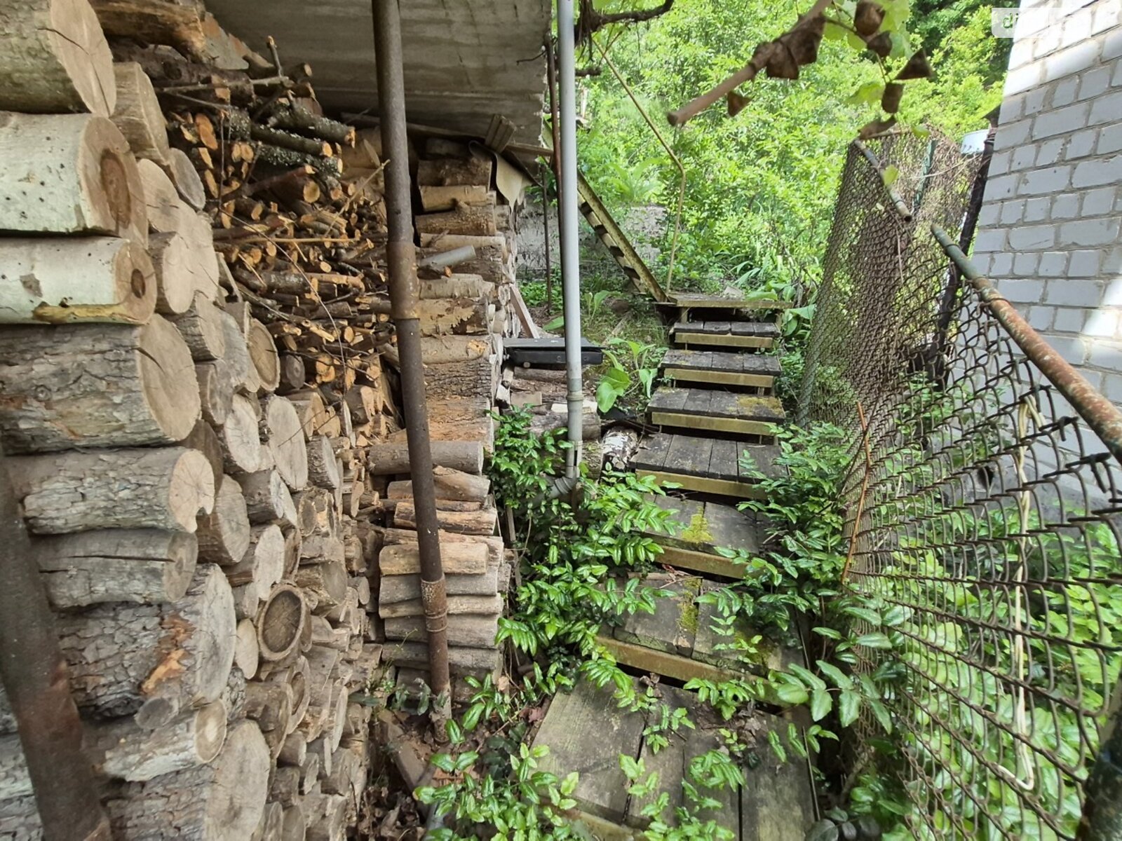 двоповерховий будинок з балконом, 72 кв. м, цегла. Продаж у Нижніх Млинах фото 1 двоповерховий будинок з балконом, 72 кв. м, цегла. Продаж у Нижніх Млинах фото 1