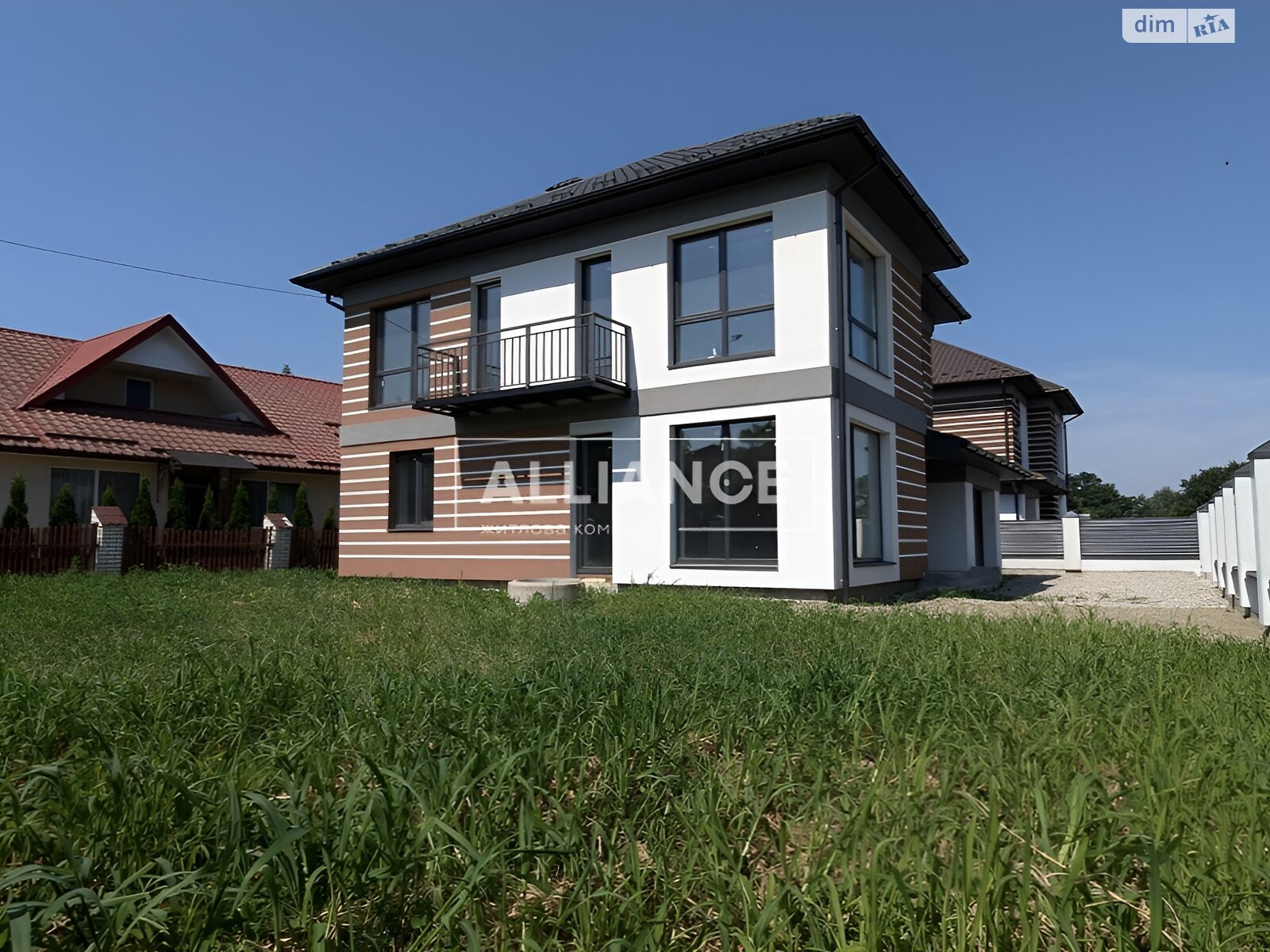 двухэтажный дом с гаражом, 152 кв. м, кирпич. Продажа в Никитинцах фото 1 двухэтажный дом с гаражом, 152 кв. м, кирпич. Продажа в Никитинцах фото 1