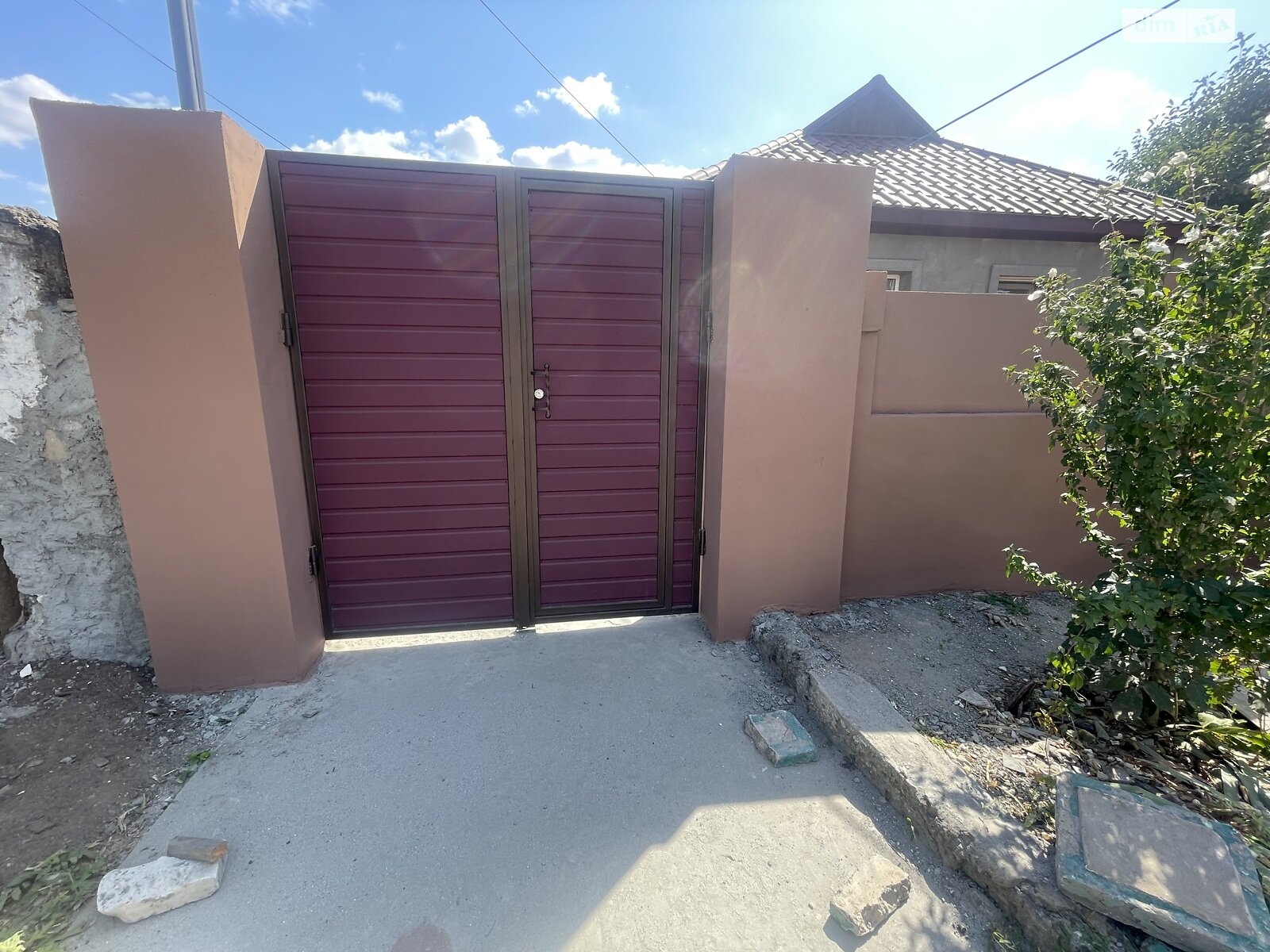 одноэтажный дом с верандой, 50 кв. м, шлакоблок. Продажа в Николаеве район Балабановка фото 1 одноэтажный дом с верандой, 50 кв. м, шлакоблок. Продажа в Николаеве район Балабановка фото 1