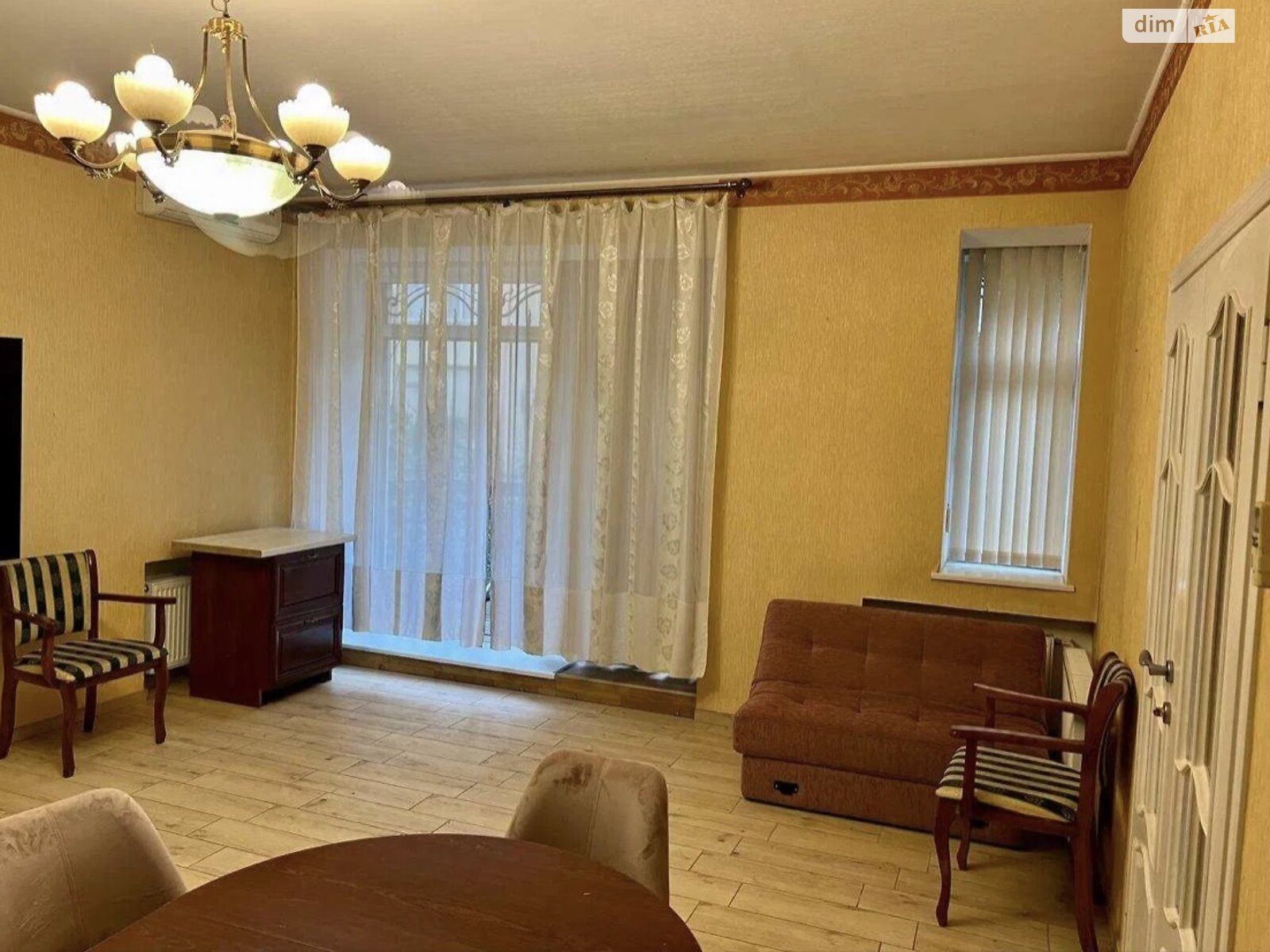 трехэтажный дом с мансардой, 217.4 кв. м, кирпич. Продажа в Николаеве фото 1