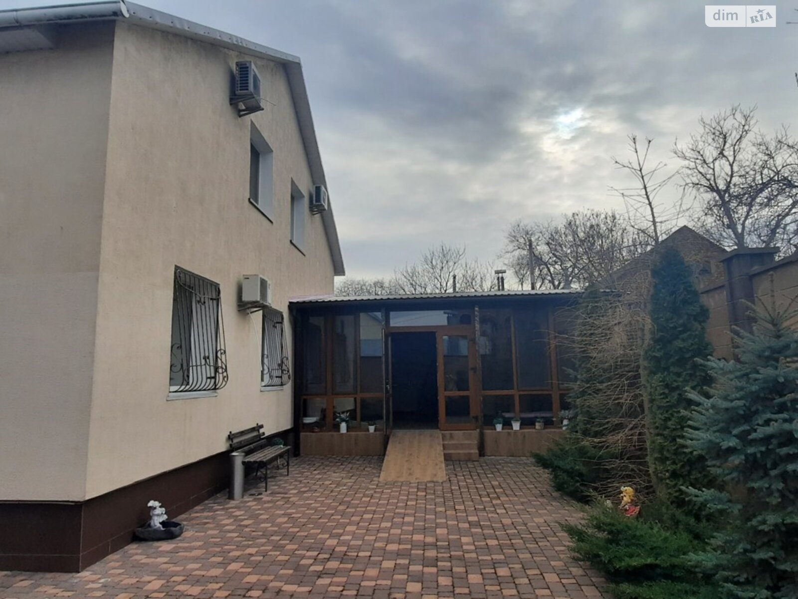 двухэтажный дом с гаражом, 200 кв. м, пеноблок. Продажа в Николаеве район Ингульский фото 1 двухэтажный дом с гаражом, 200 кв. м, пеноблок. Продажа в Николаеве район Ингульский фото 1