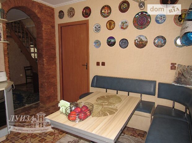 двухэтажный дом с ремонтом, 199 кв. м, ракушечник (ракушняк). Продажа в Николаеве район Корабельный фото 1 двухэтажный дом с ремонтом, 199 кв. м, ракушечник (ракушняк). Продажа в Николаеве район Корабельный фото 1