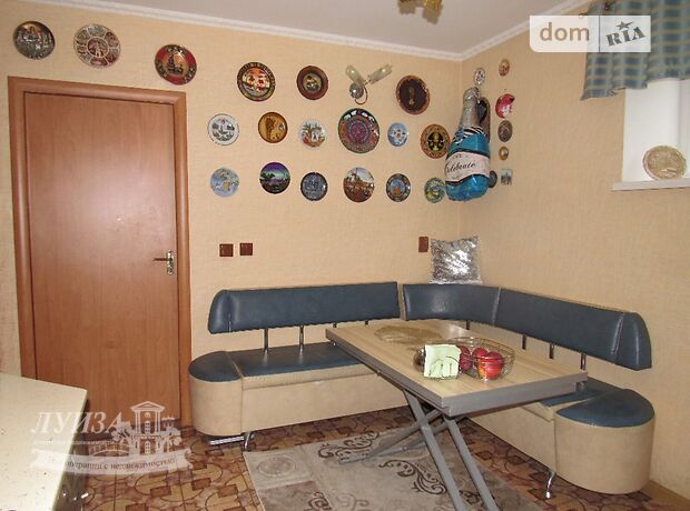 двухэтажный дом с ремонтом, 199 кв. м, ракушечник (ракушняк). Продажа в Николаеве район Корабельный фото 1 двухэтажный дом с ремонтом, 199 кв. м, ракушечник (ракушняк). Продажа в Николаеве район Корабельный фото 1