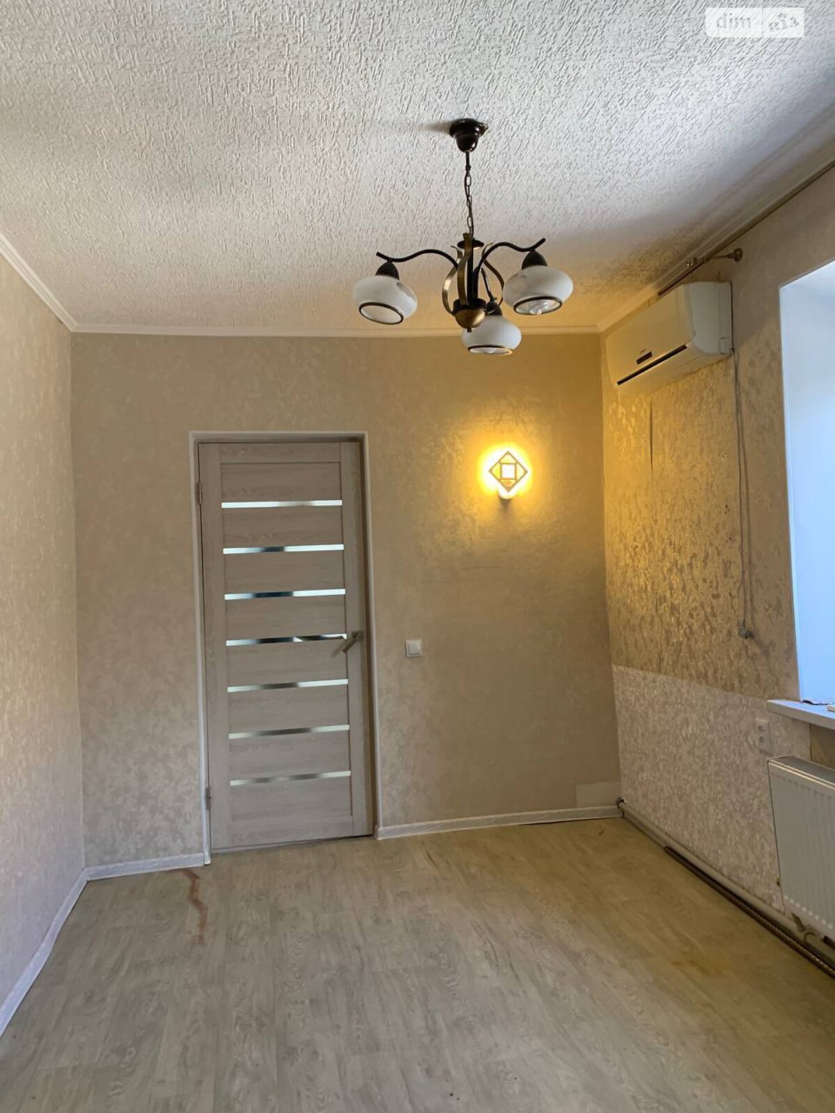 одноэтажный дом с гаражом, 70 кв. м, бутовый камень. Продажа в Николаеве район Корабельный фото 1 одноэтажный дом с гаражом, 70 кв. м, бутовый камень. Продажа в Николаеве район Корабельный фото 1