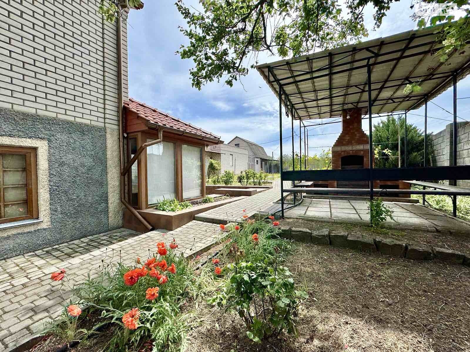 двоповерховий будинок з опаленням, 252.4 кв. м, цегла. Продаж в Миколаєві, район Корабельний фото 1 двоповерховий будинок з опаленням, 252.4 кв. м, цегла. Продаж в Миколаєві, район Корабельний фото 1