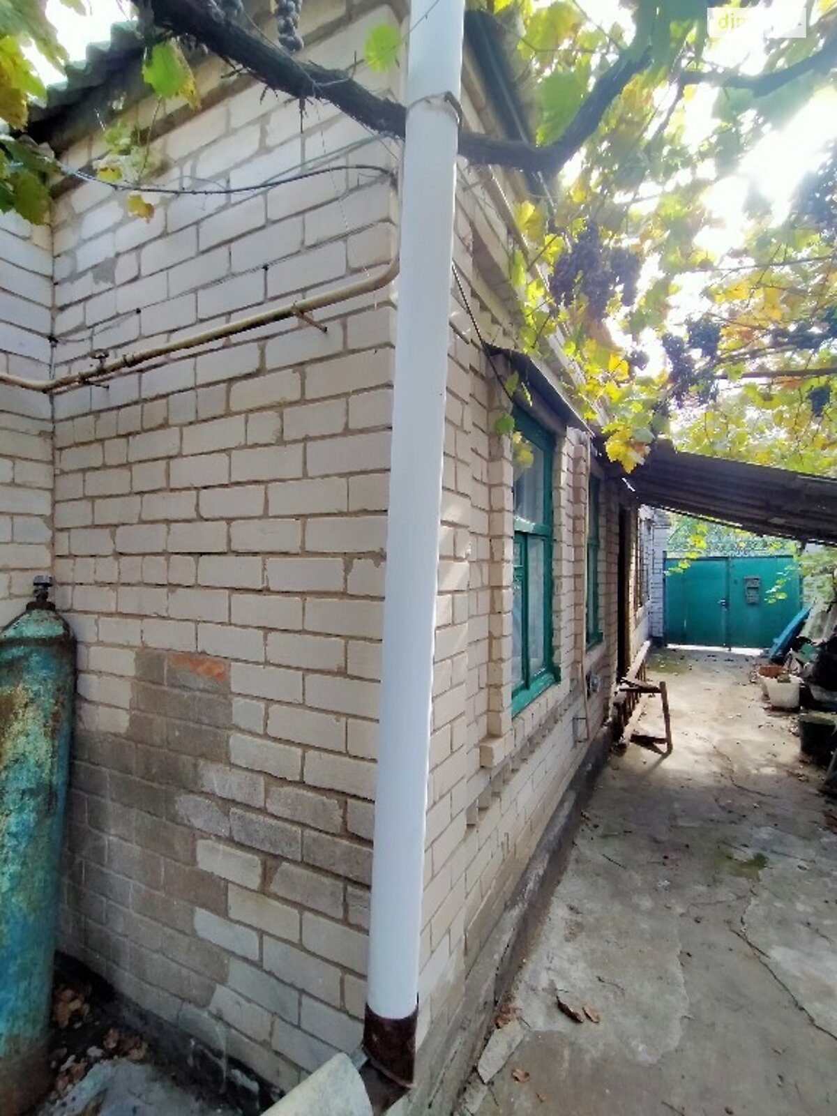 одноэтажный дом веранда, 68 кв. м, инкерманский камень. Продажа в Николаеве район Корабельный фото 1