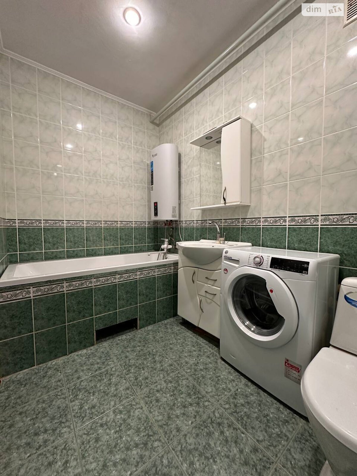 двоповерховий будинок з гаражем, 260 кв. м, цегла. Продаж в Миколаєві, район Корабельний фото 1 двоповерховий будинок з гаражем, 260 кв. м, цегла. Продаж в Миколаєві, район Корабельний фото 1