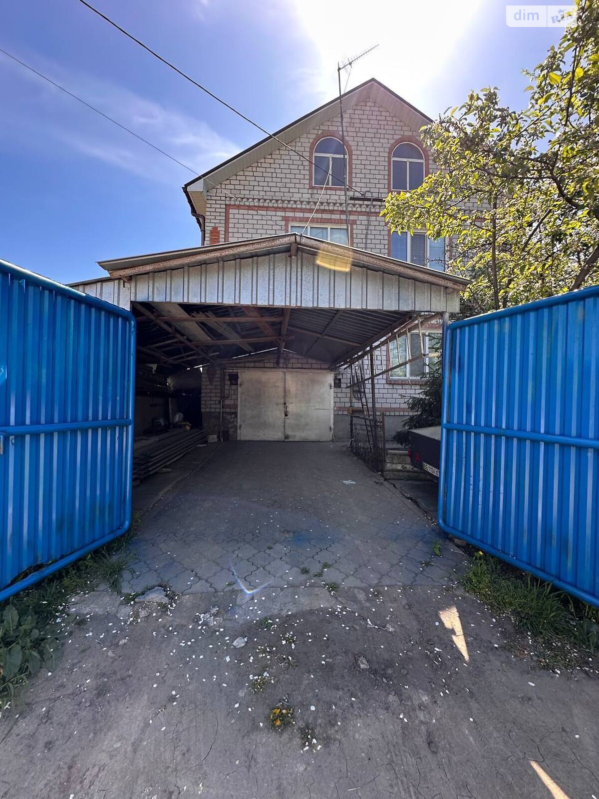 двоповерховий будинок з гаражем, 260 кв. м, цегла. Продаж в Миколаєві, район Корабельний фото 1 двоповерховий будинок з гаражем, 260 кв. м, цегла. Продаж в Миколаєві, район Корабельний фото 1