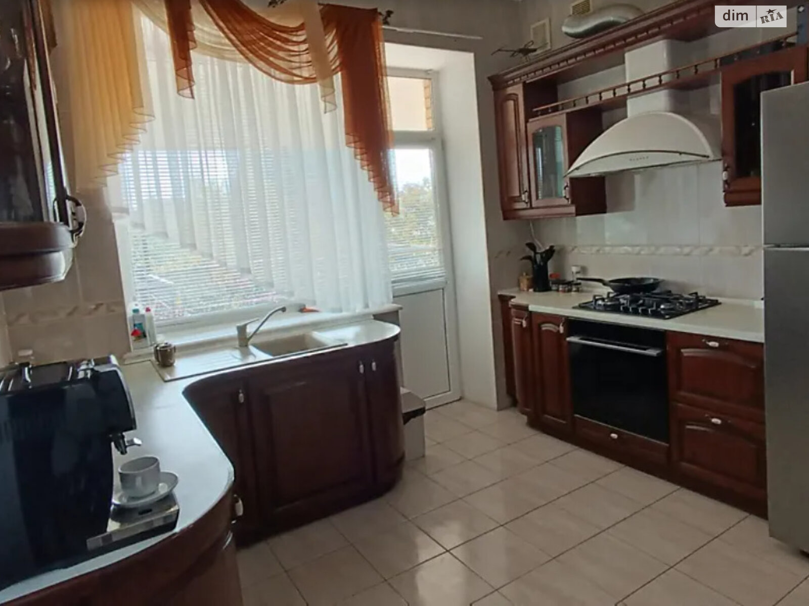 трехэтажный дом с мансардой, 389.7 кв. м, кирпич. Продажа в Николаеве район Корабельный фото 1 трехэтажный дом с мансардой, 389.7 кв. м, кирпич. Продажа в Николаеве район Корабельный фото 1