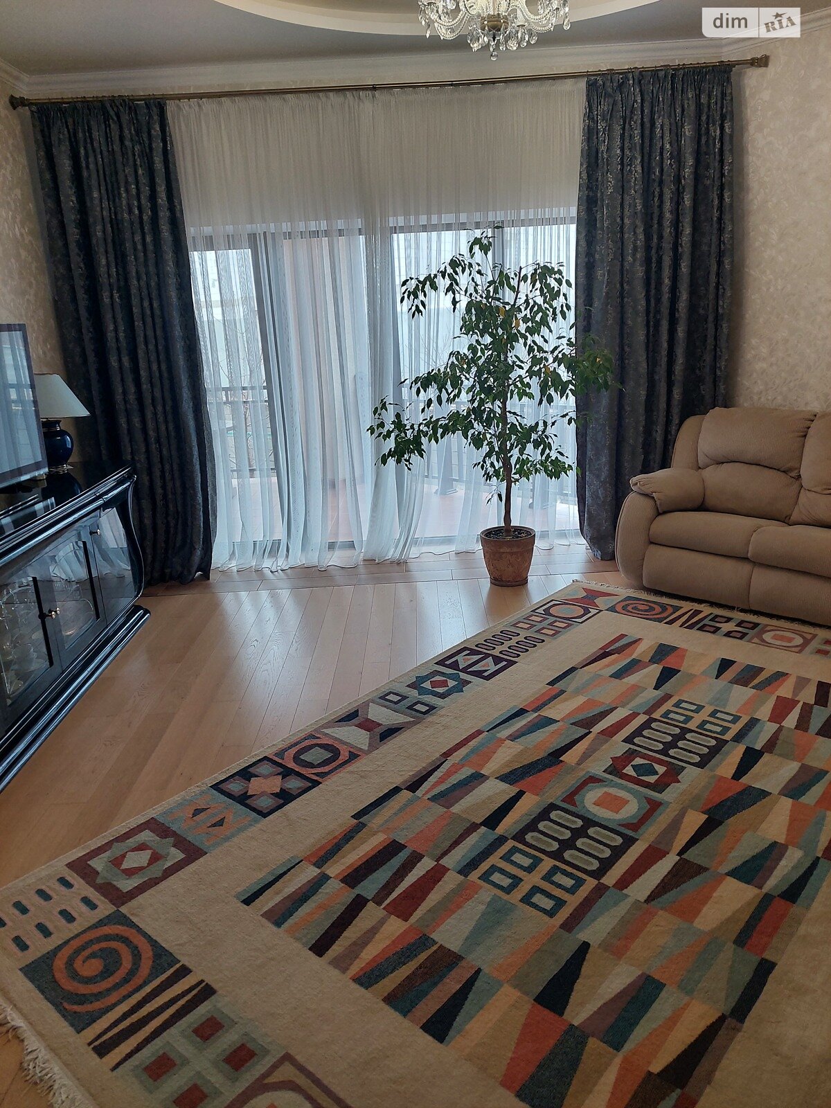 двоповерховий будинок з гаражем, 264 кв. м, керамічний блок. Продаж в Миколаєві, район Корабельний фото 1 двоповерховий будинок з гаражем, 264 кв. м, керамічний блок. Продаж в Миколаєві, район Корабельний фото 1