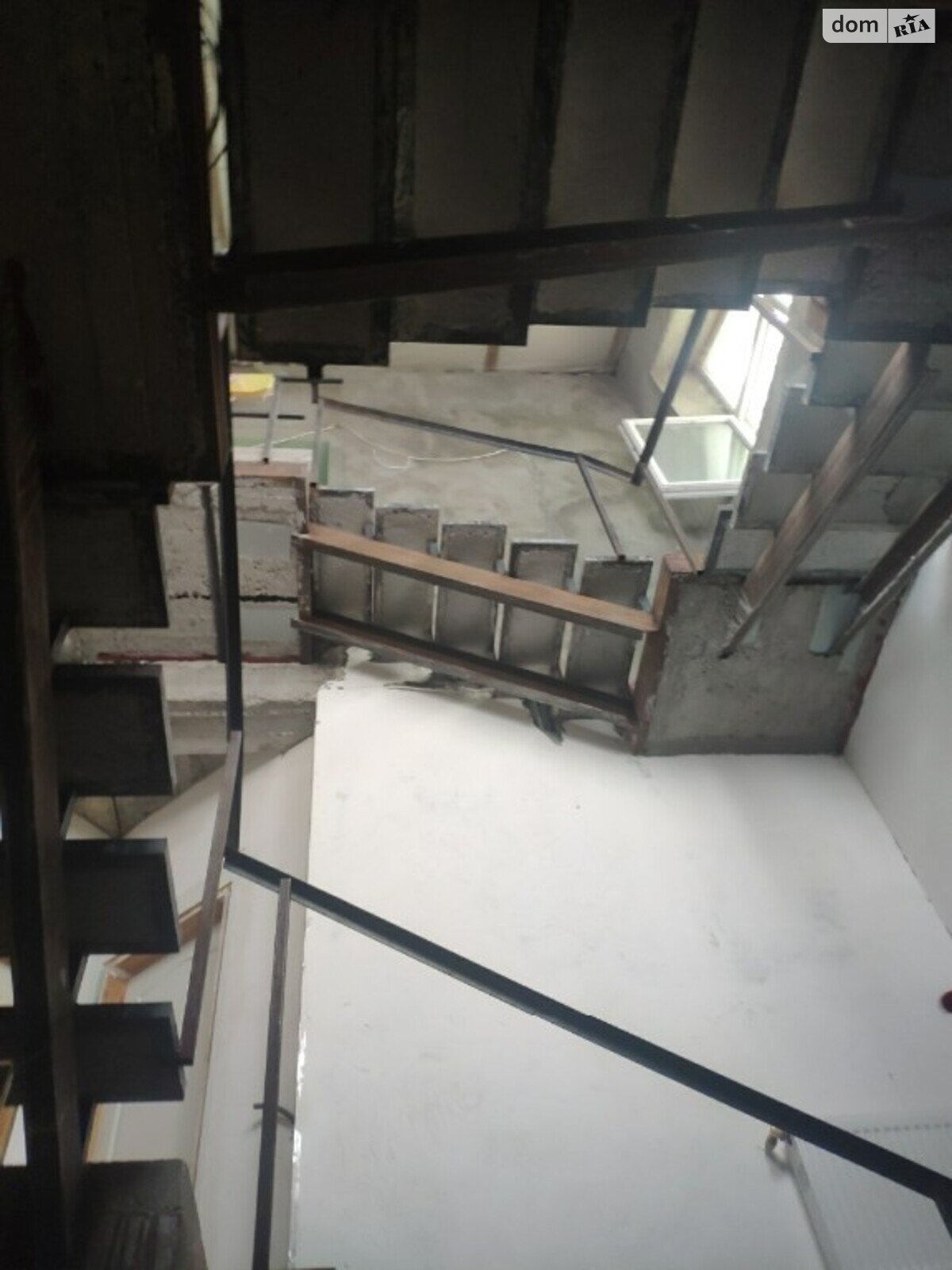 двухэтажный дом с ремонтом, 170 кв. м, кирпич. Продажа в Николаеве район Лески фото 1