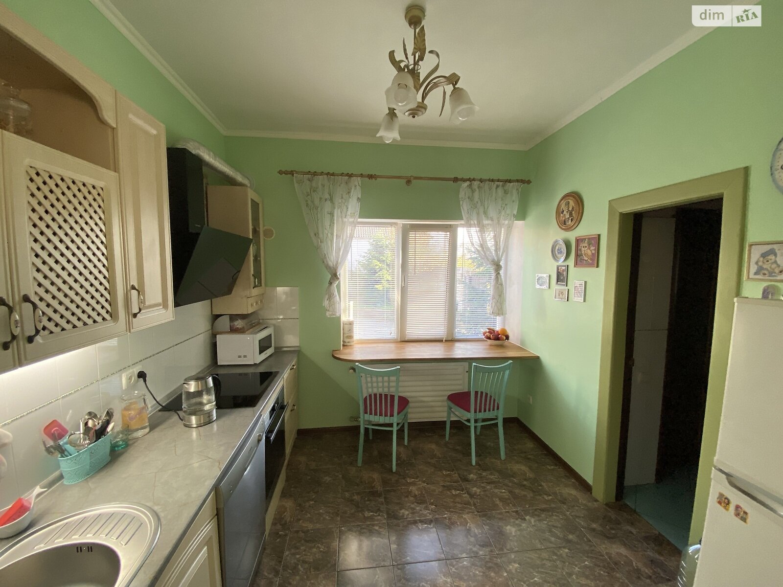 двухэтажный дом с гаражом, 111.7 кв. м, ракушечник (ракушняк). Продажа в Николаеве район Матвеевка фото 1 двухэтажный дом с гаражом, 111.7 кв. м, ракушечник (ракушняк). Продажа в Николаеве район Матвеевка фото 1