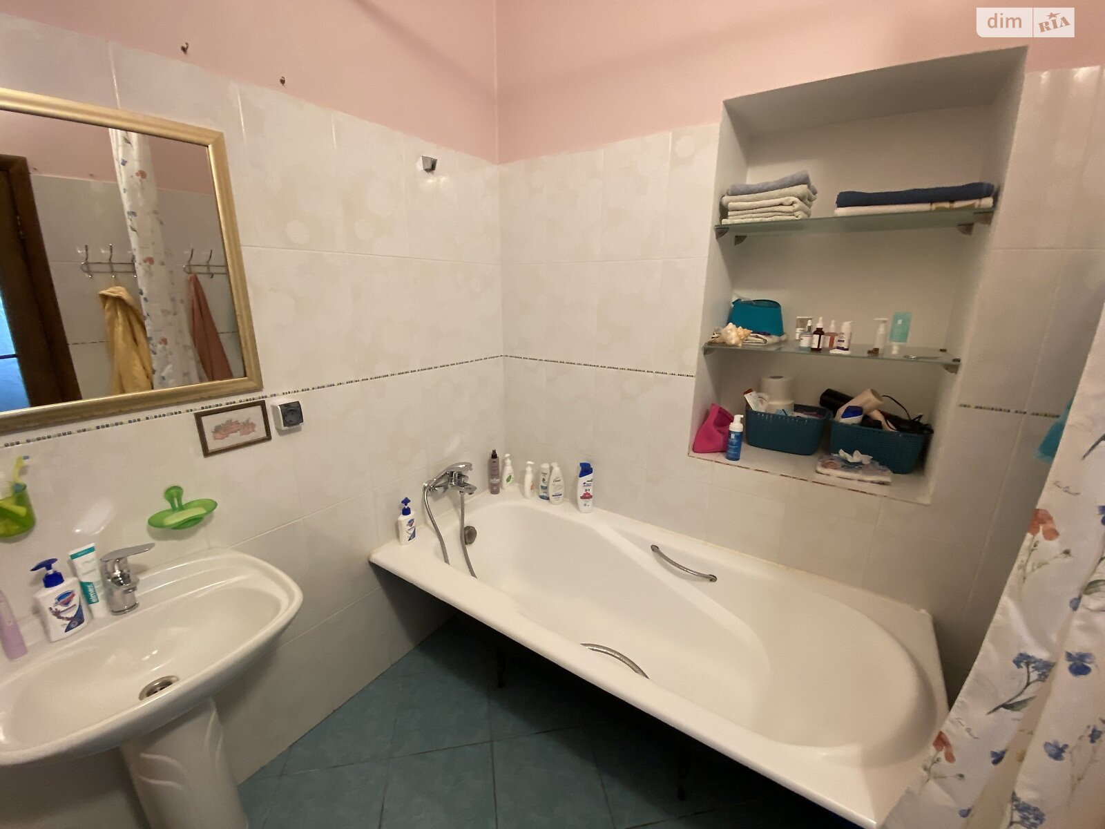 двухэтажный дом с гаражом, 111.7 кв. м, ракушечник (ракушняк). Продажа в Николаеве район Матвеевка фото 1 двухэтажный дом с гаражом, 111.7 кв. м, ракушечник (ракушняк). Продажа в Николаеве район Матвеевка фото 1