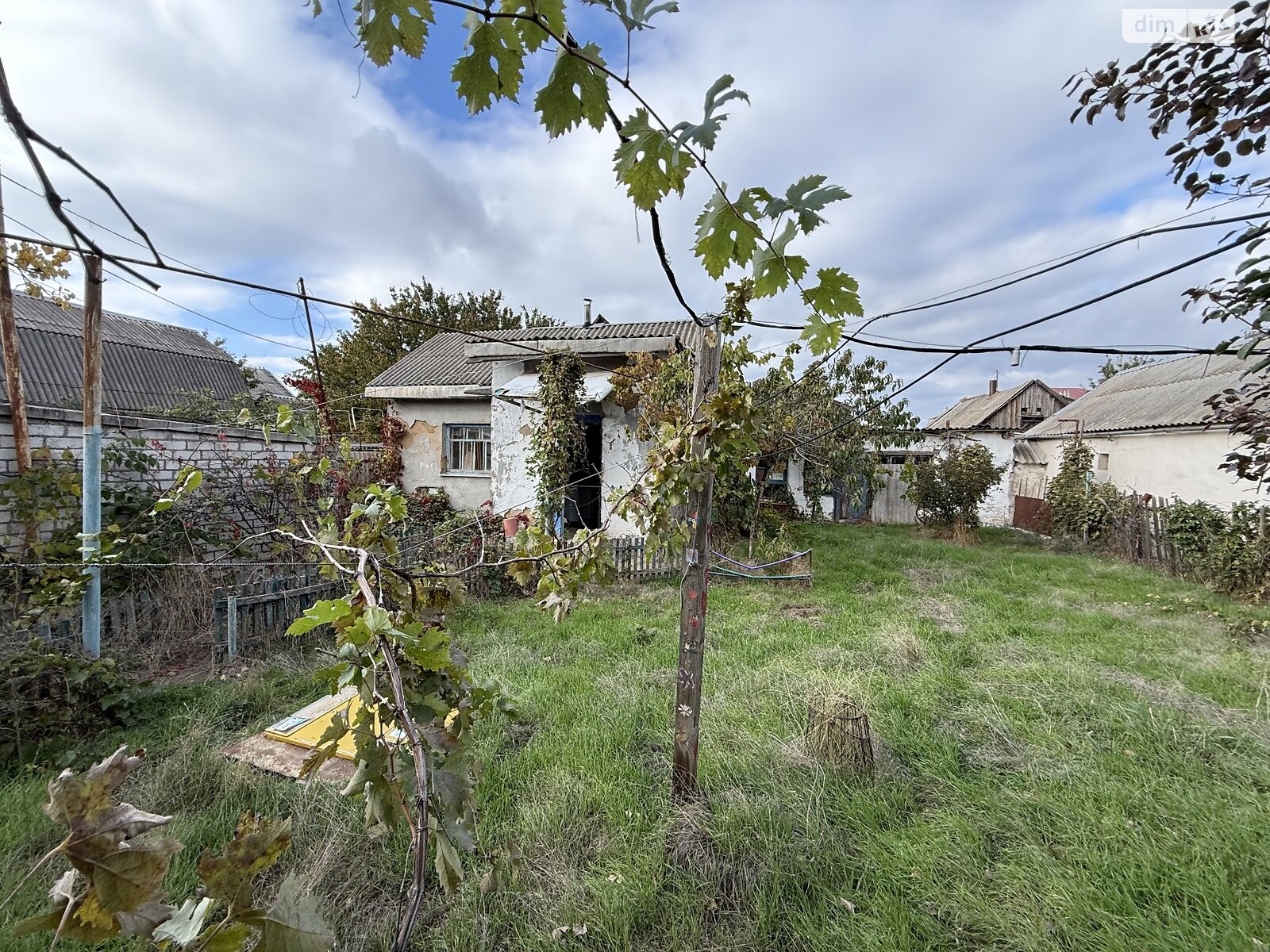 одноэтажный дом с гаражом, 98 кв. м, кирпич. Продажа в Николаеве фото 1