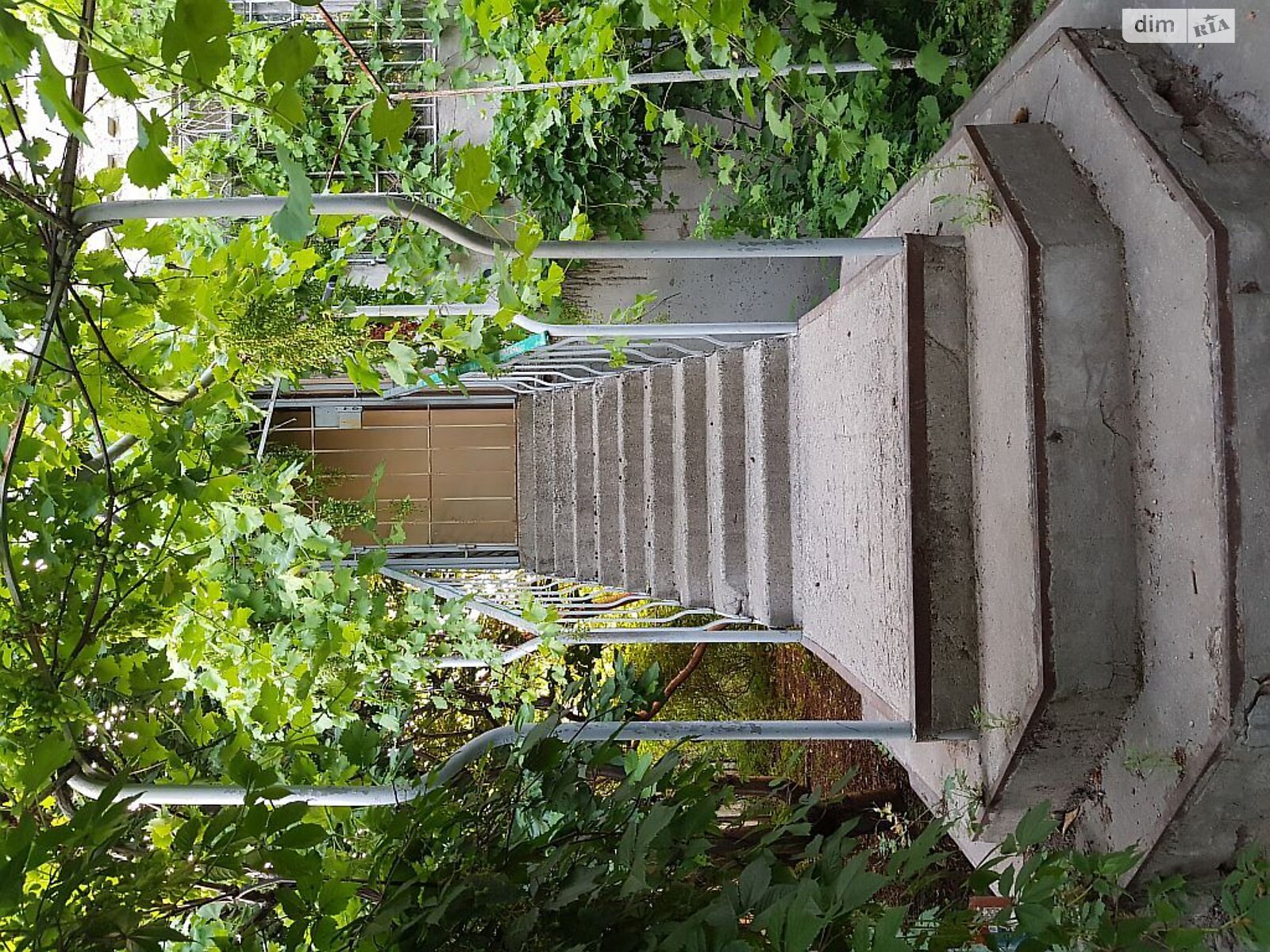 триповерховий будинок з верандою, 408.2 кв. м, керамзітобетон. Продаж в Миколаєві, район Ракетне Урочище фото 1 триповерховий будинок з верандою, 408.2 кв. м, керамзітобетон. Продаж в Миколаєві, район Ракетне Урочище фото 1