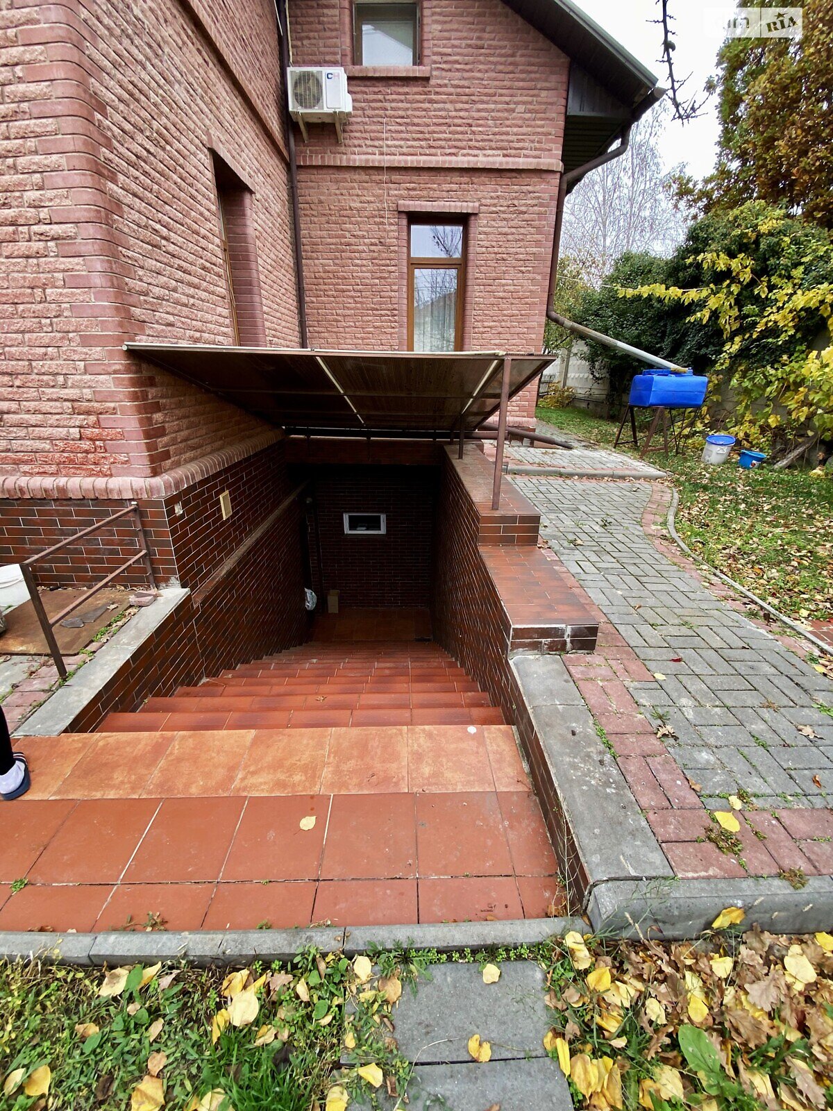 двоповерховий будинок з гаражем, 298.9 кв. м, ракушняк. Продаж в Миколаєві, район Ракетне Урочище фото 1