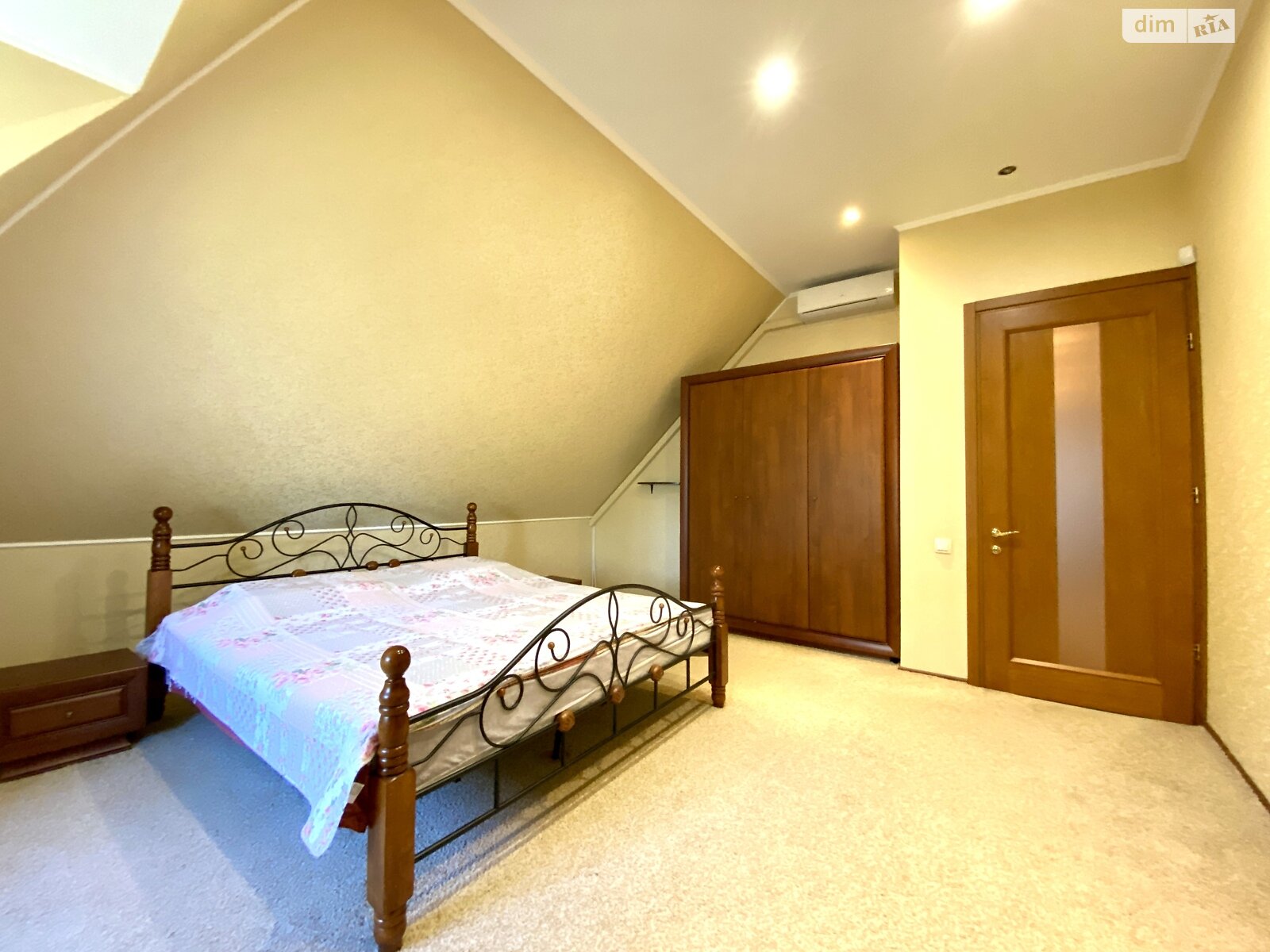 двухэтажный дом с гаражом, 212 кв. м, шлакоблок. Продажа в Николаеве район Корабельный фото 1 двухэтажный дом с гаражом, 212 кв. м, шлакоблок. Продажа в Николаеве район Корабельный фото 1